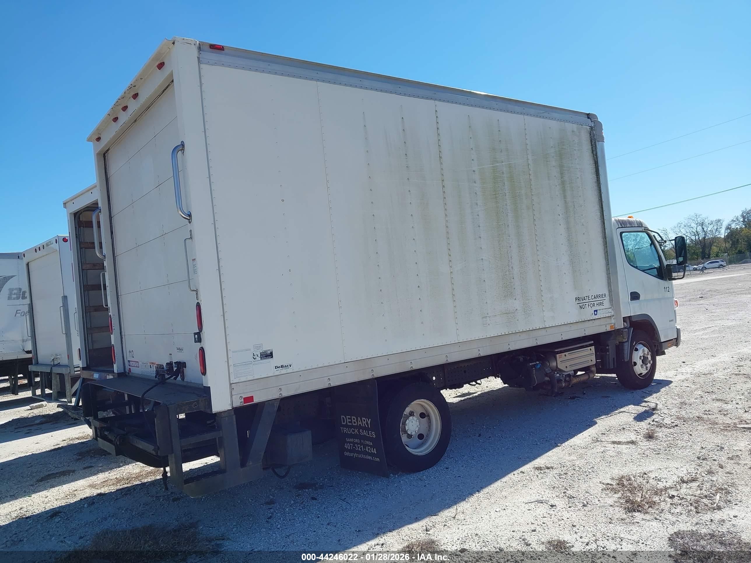 MITSUBISHI FUSO image 4