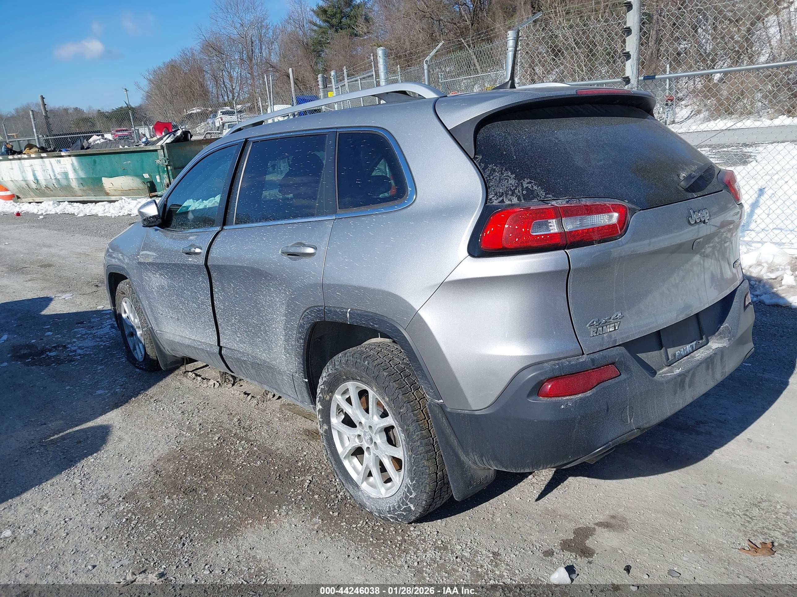 JEEP CHEROKEE image 3
