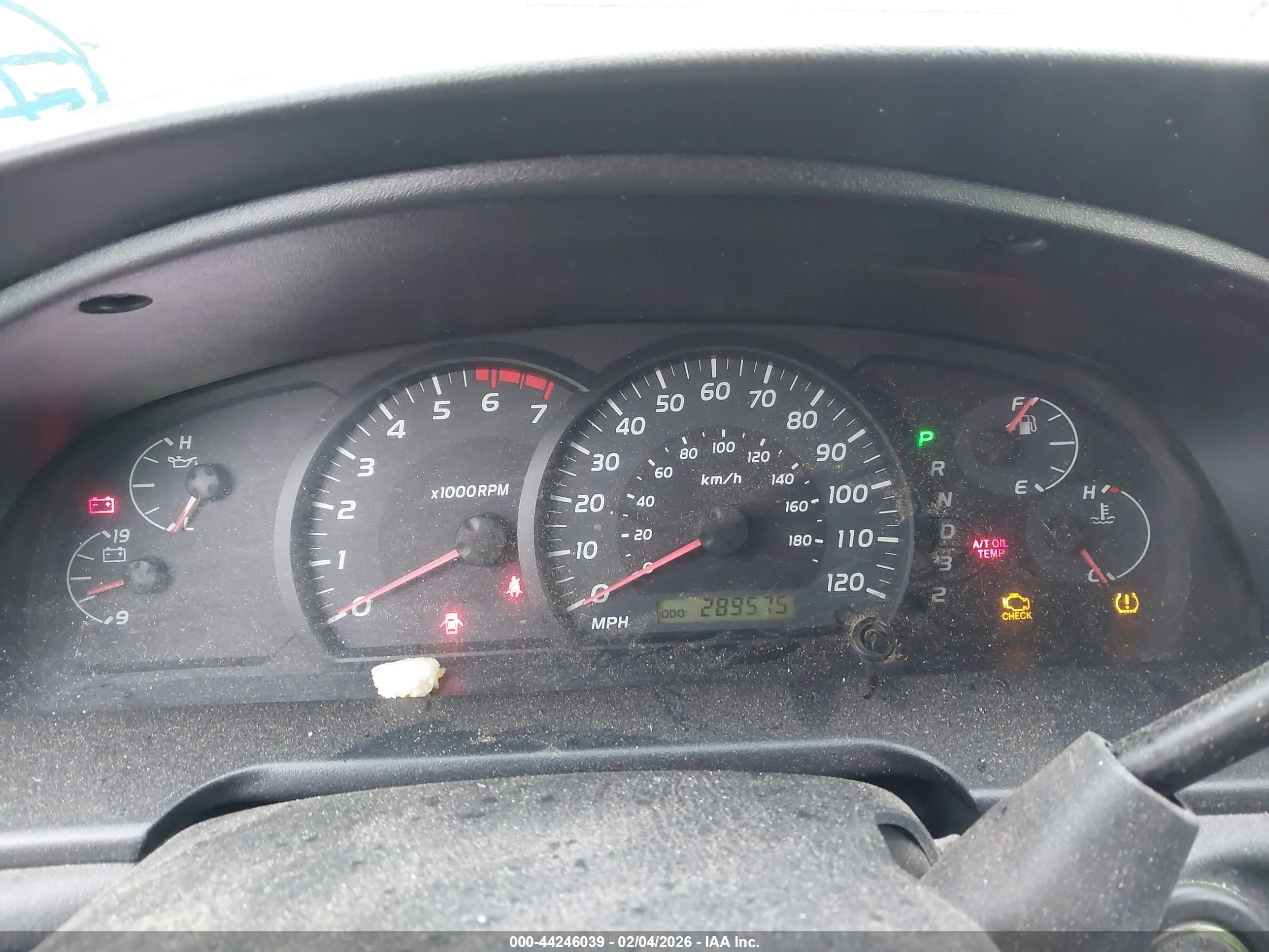TOYOTA TUNDRA image 7