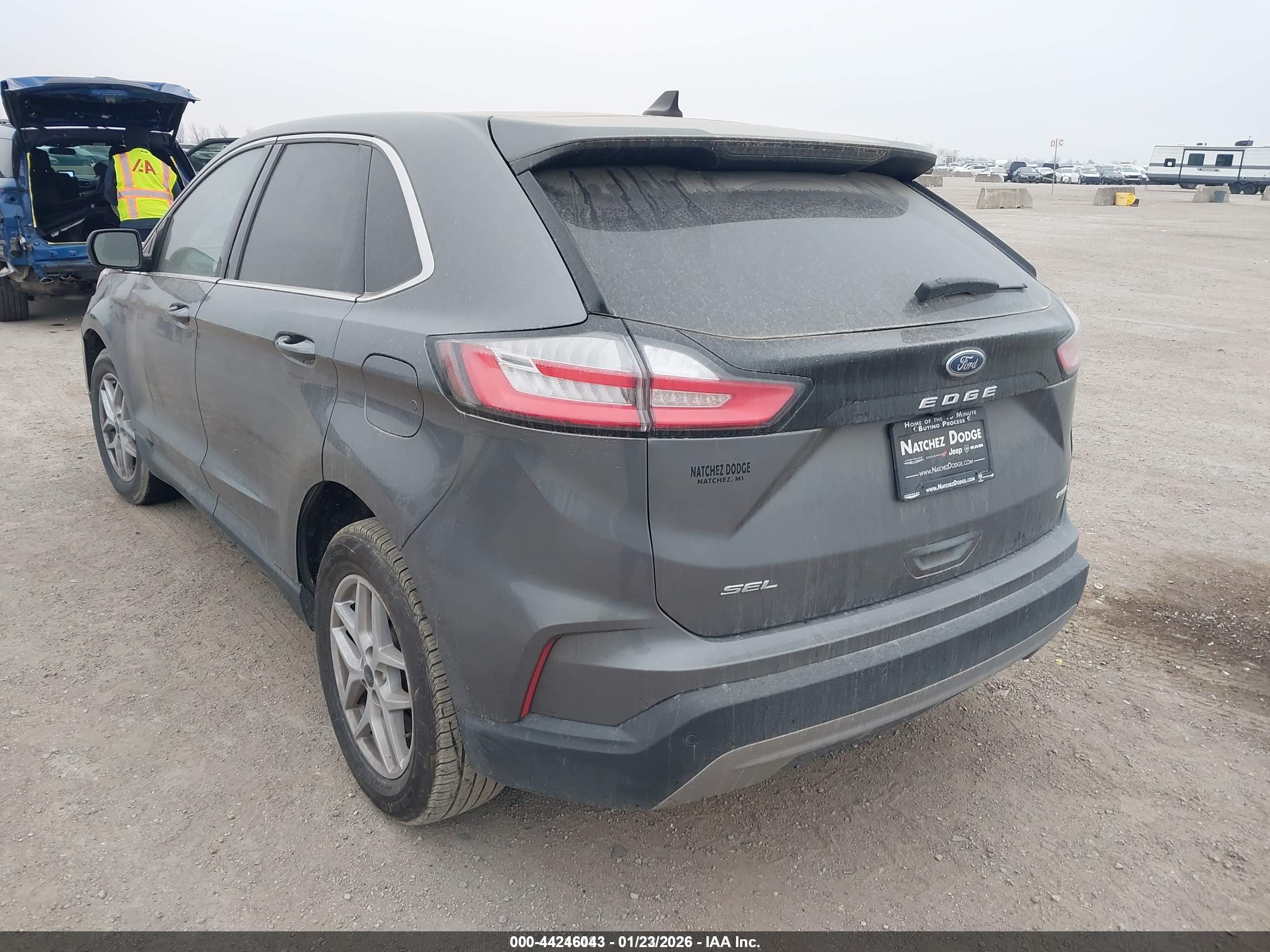 FORD EDGE image 3