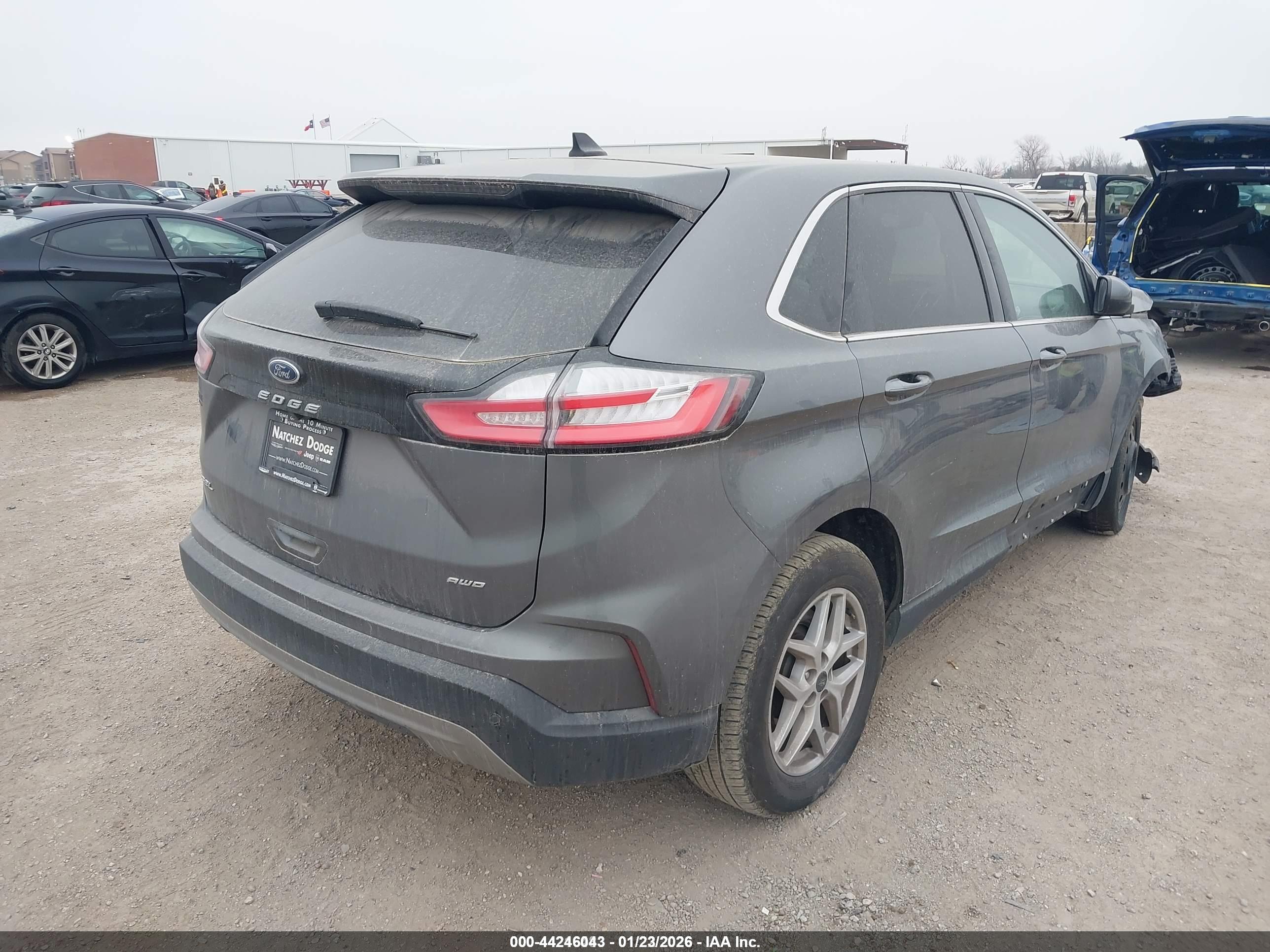 FORD EDGE image 4