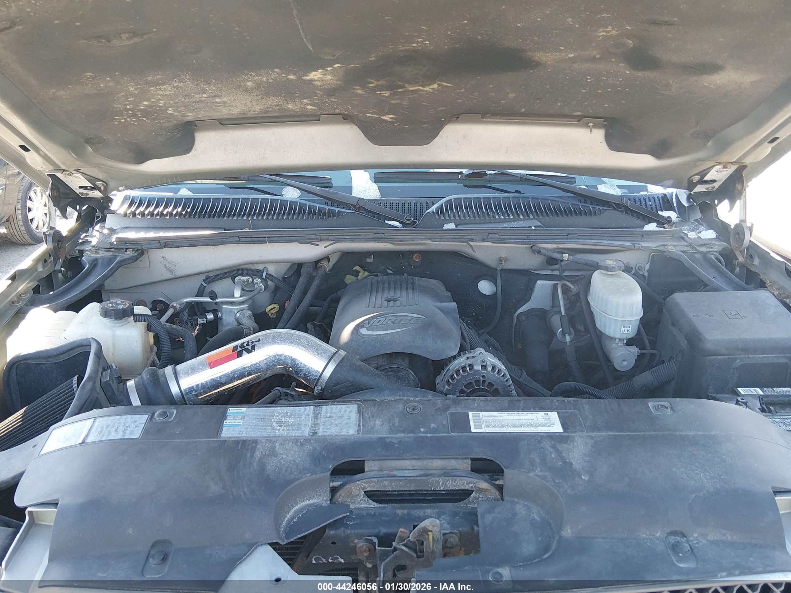 CHEVROLET SILVERADO image 10