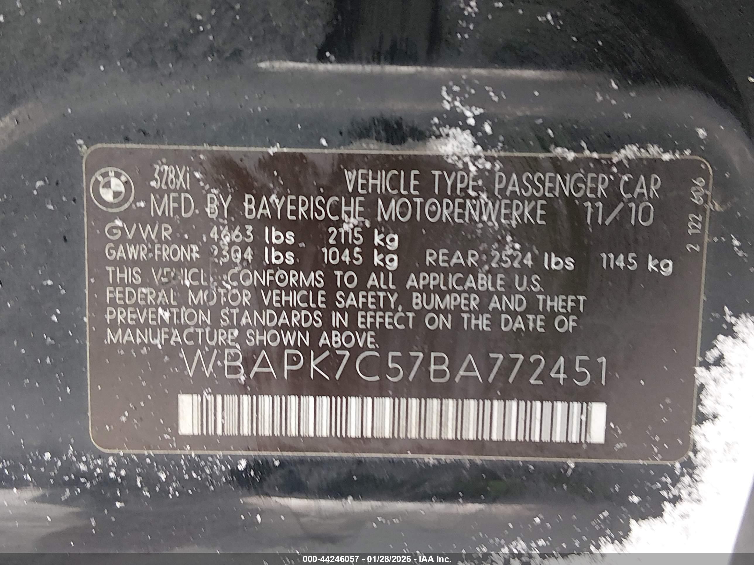 BMW 328I image 9