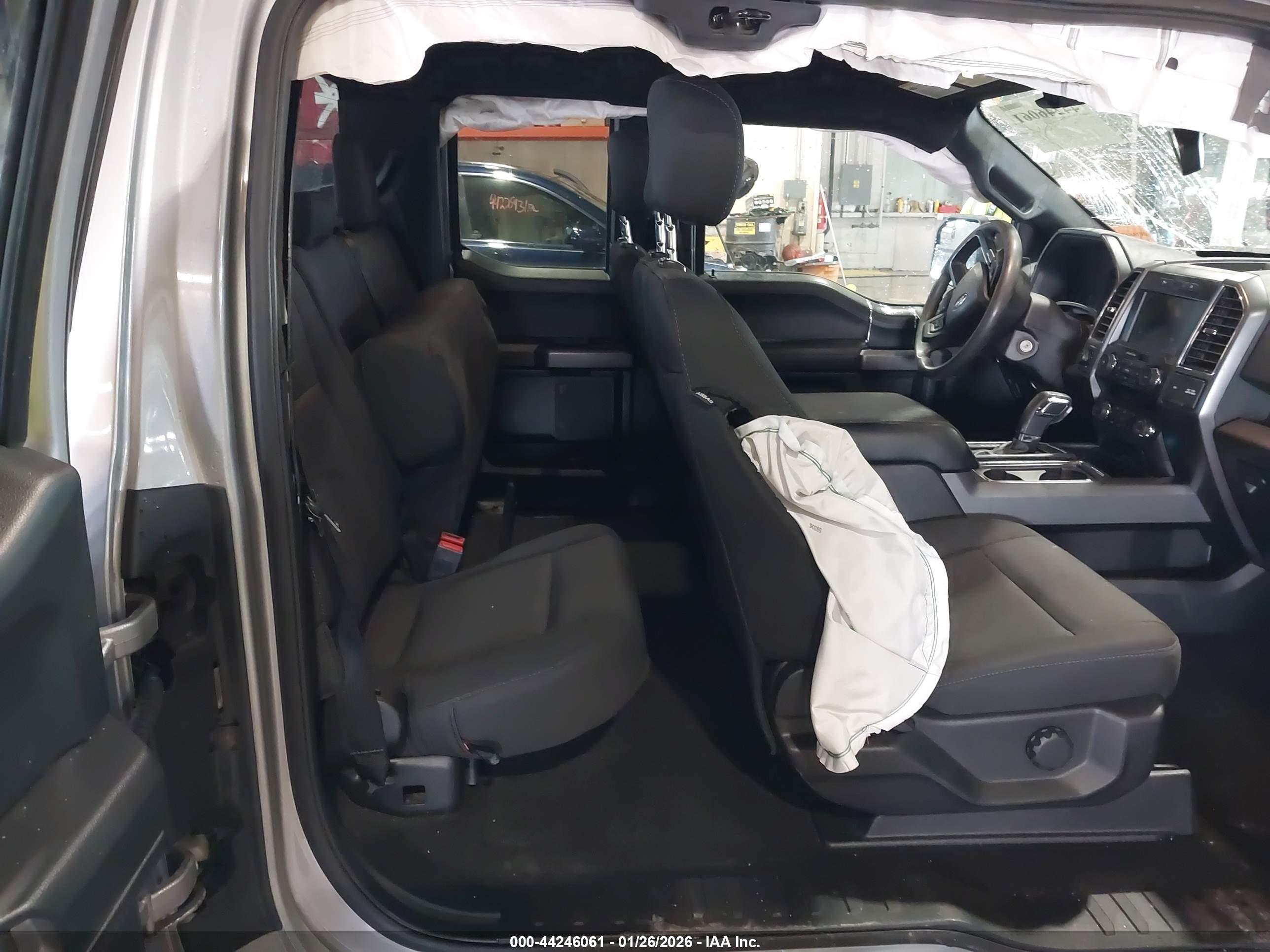 FORD F-150 image 8