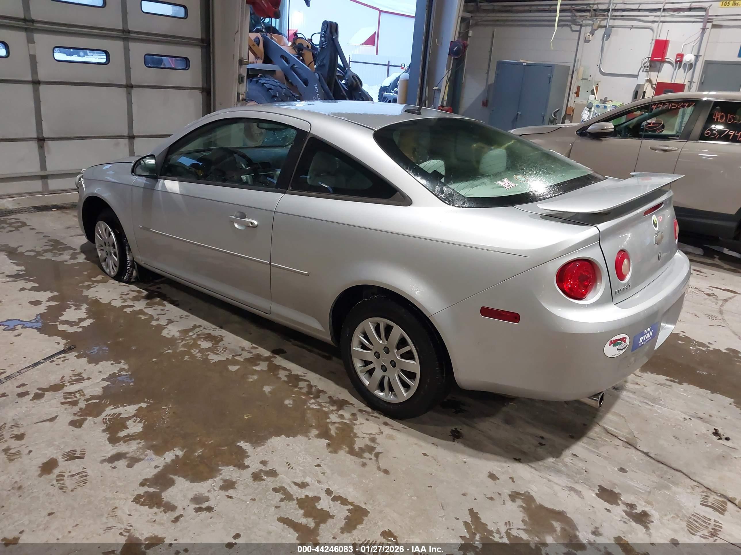 CHEVROLET COBALT image 3
