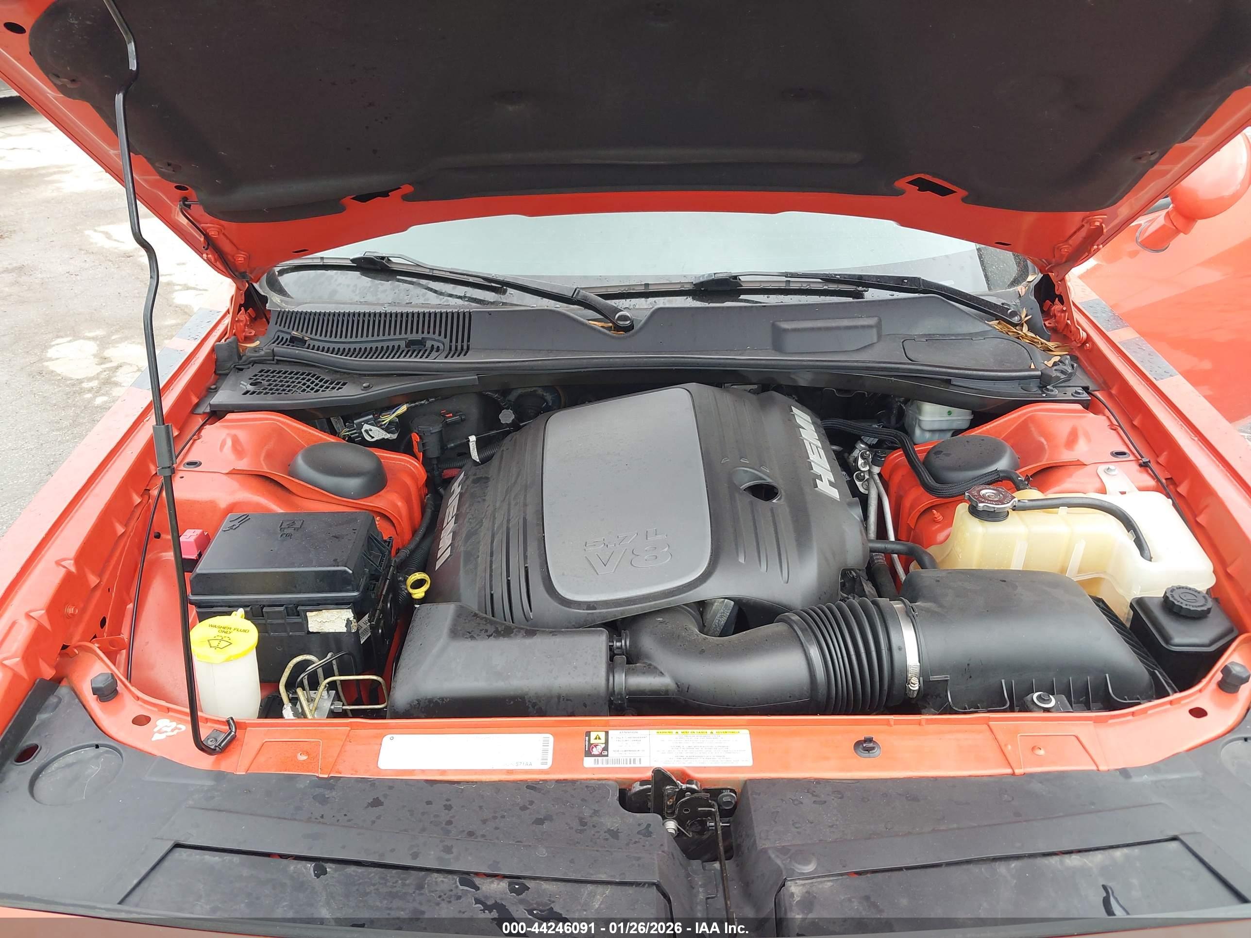 DODGE CHALLENGER image 10