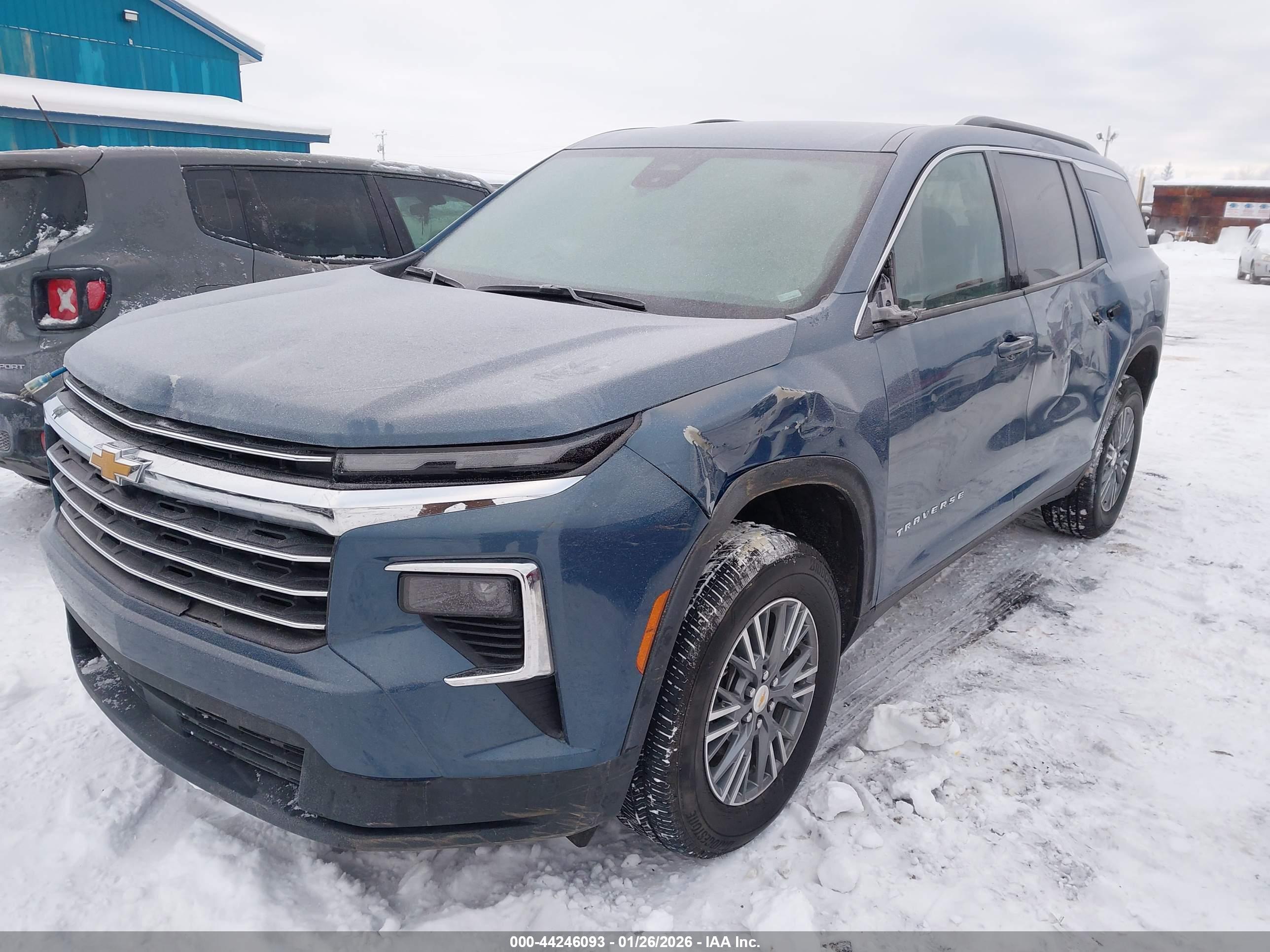 CHEVROLET TRAVERSE image 2