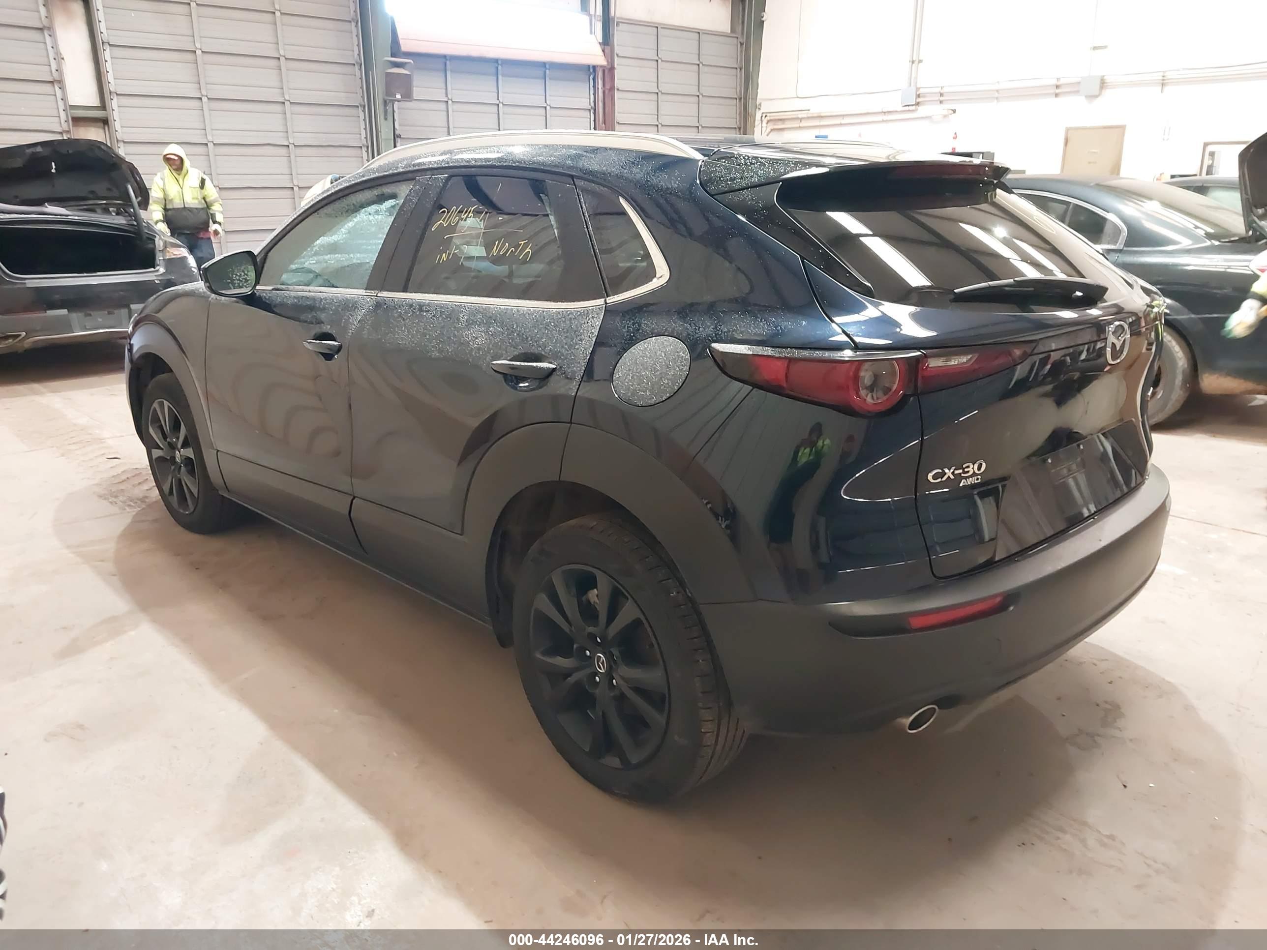 MAZDA CX-30 image 3