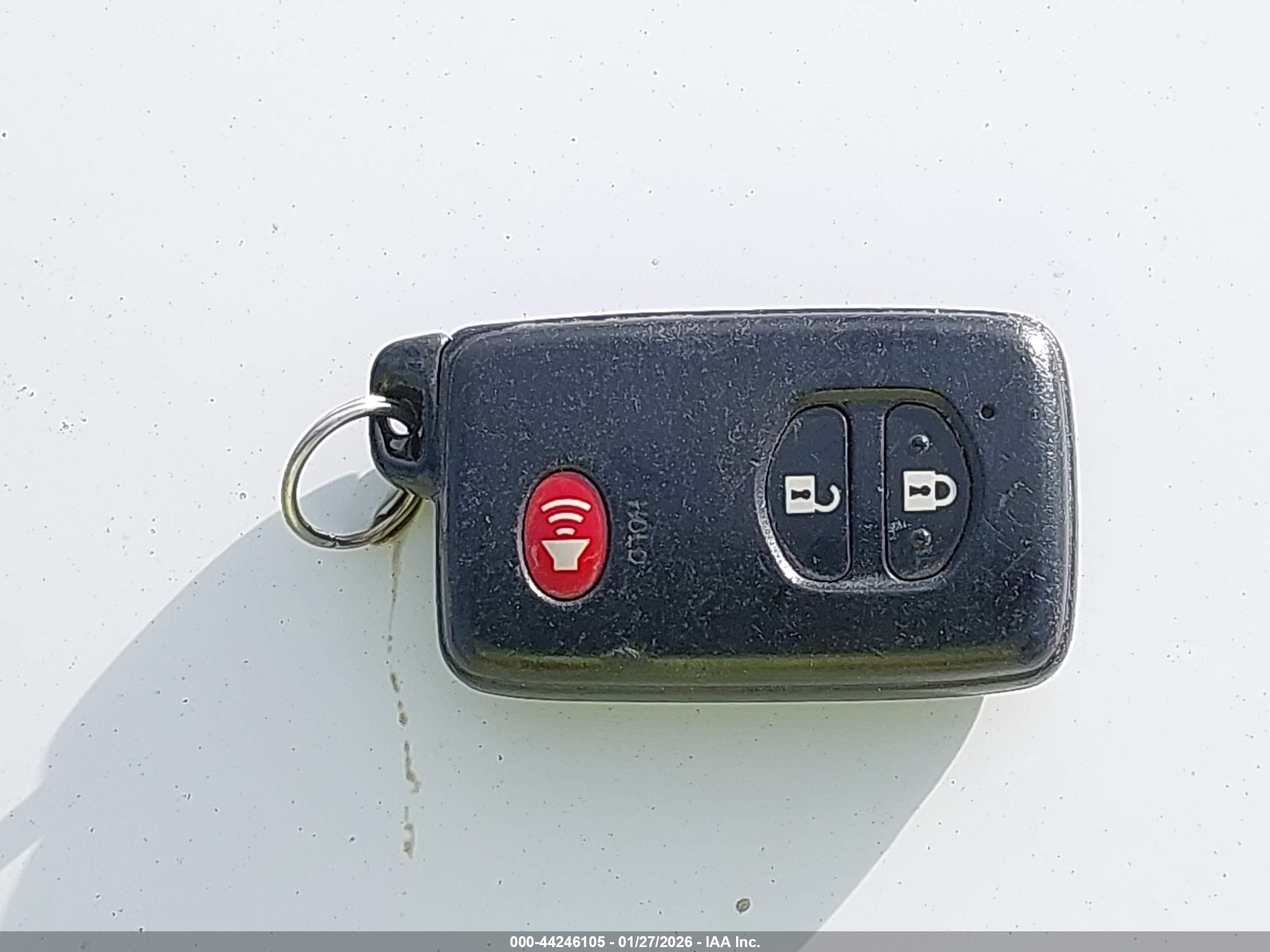 TOYOTA PRIUS image 11