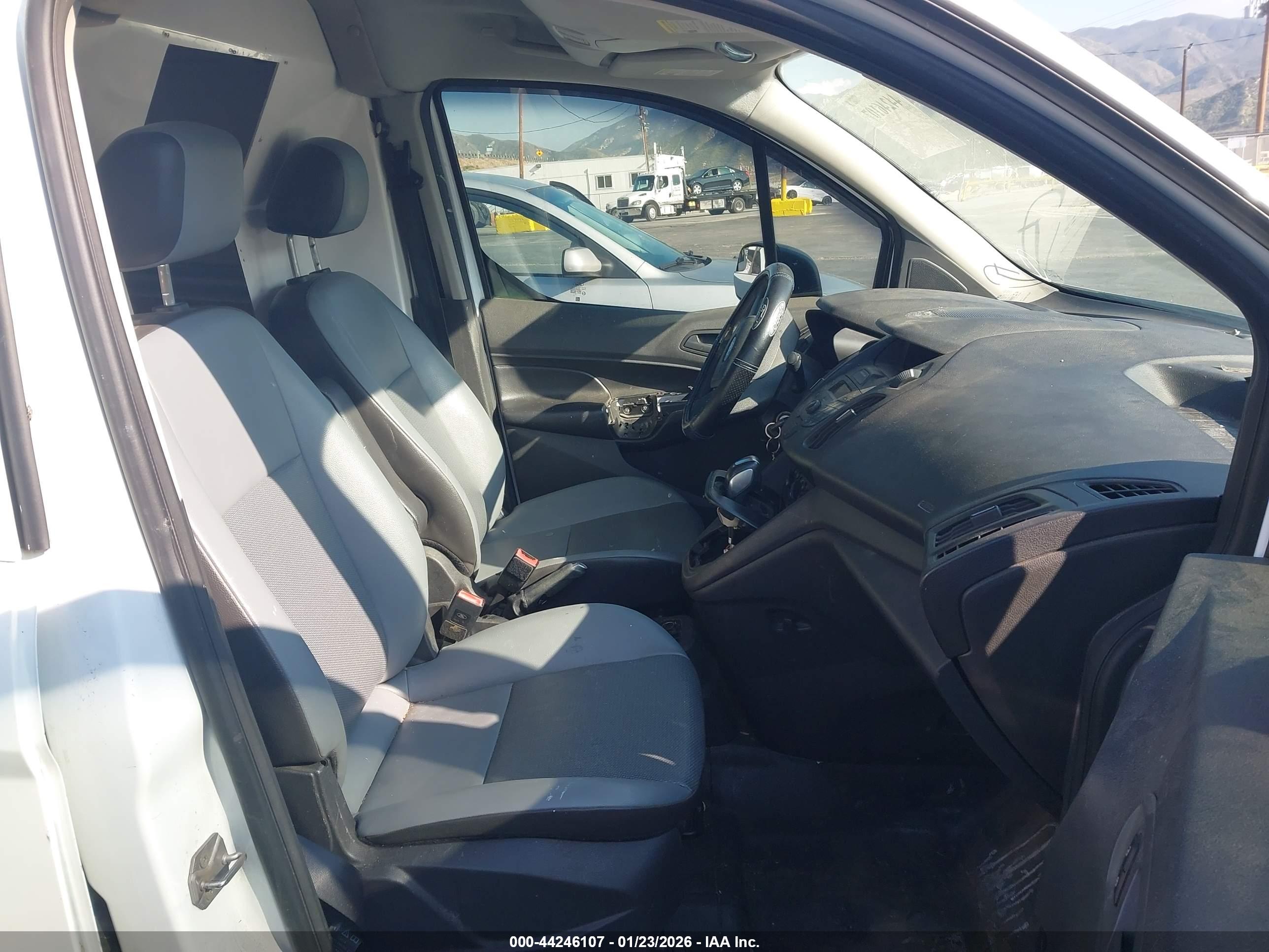 FORD TRANSIT image 5