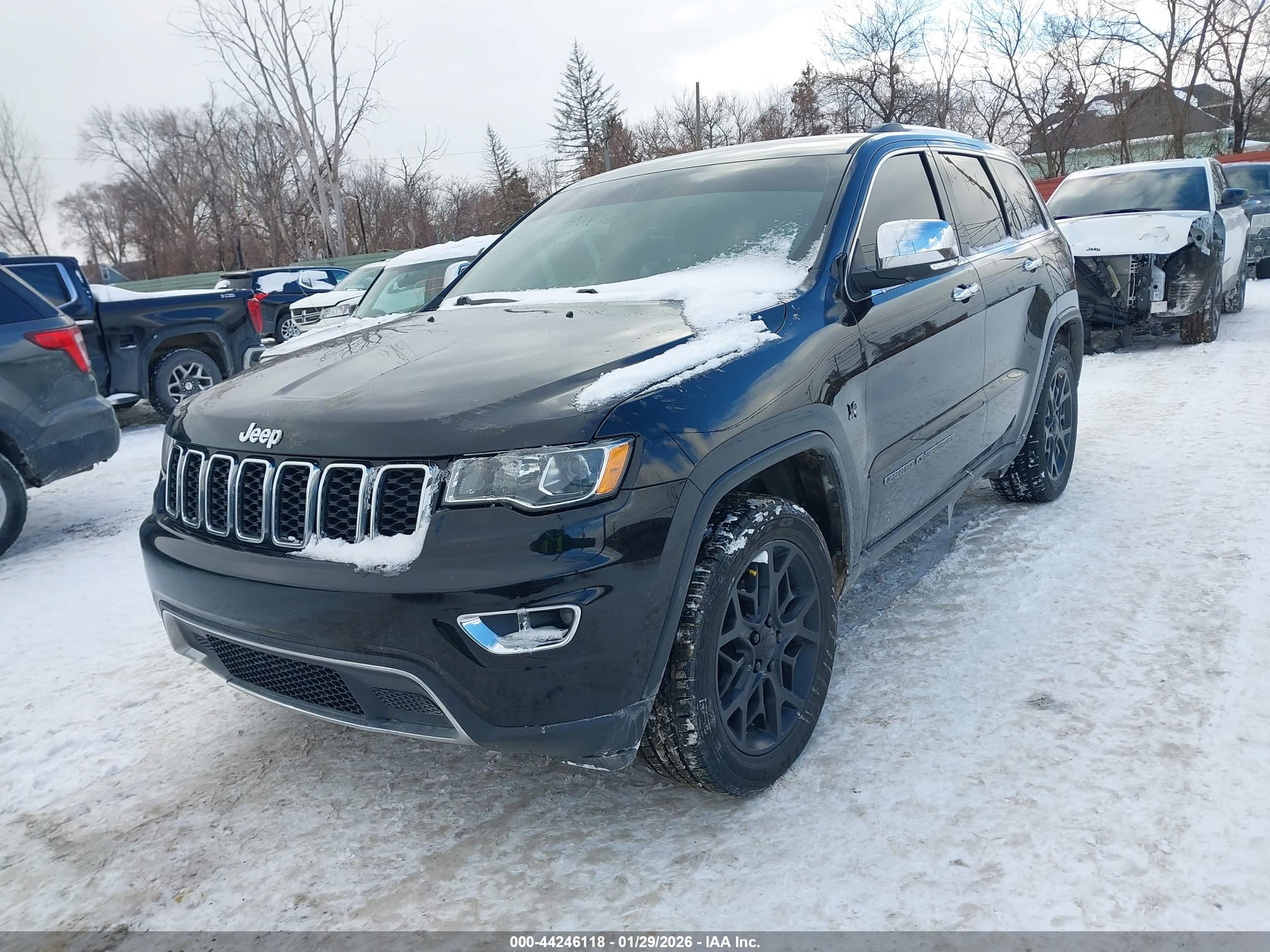 JEEP GRAND image 2
