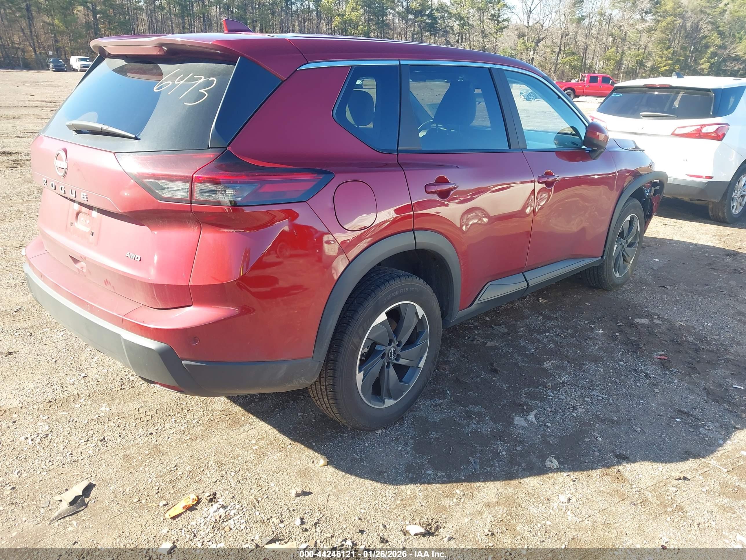 NISSAN ROGUE image 4