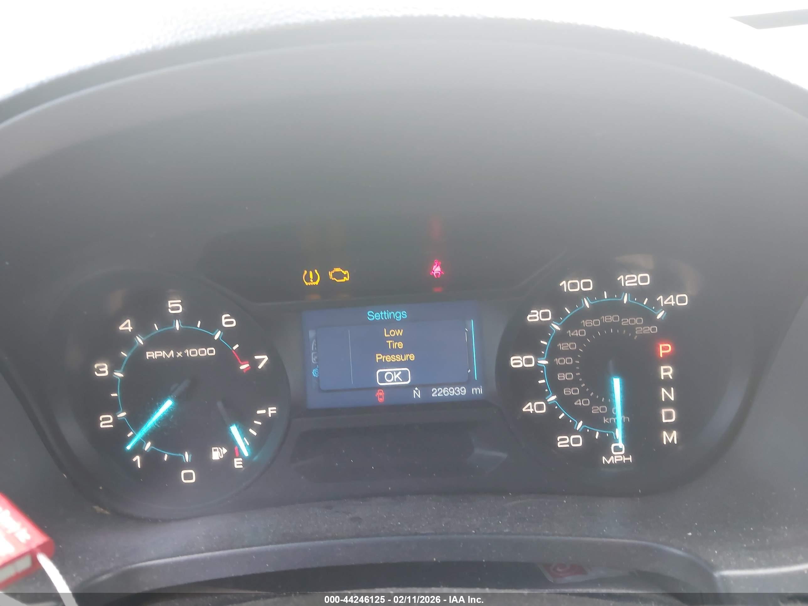 FORD EXPLORER image 7