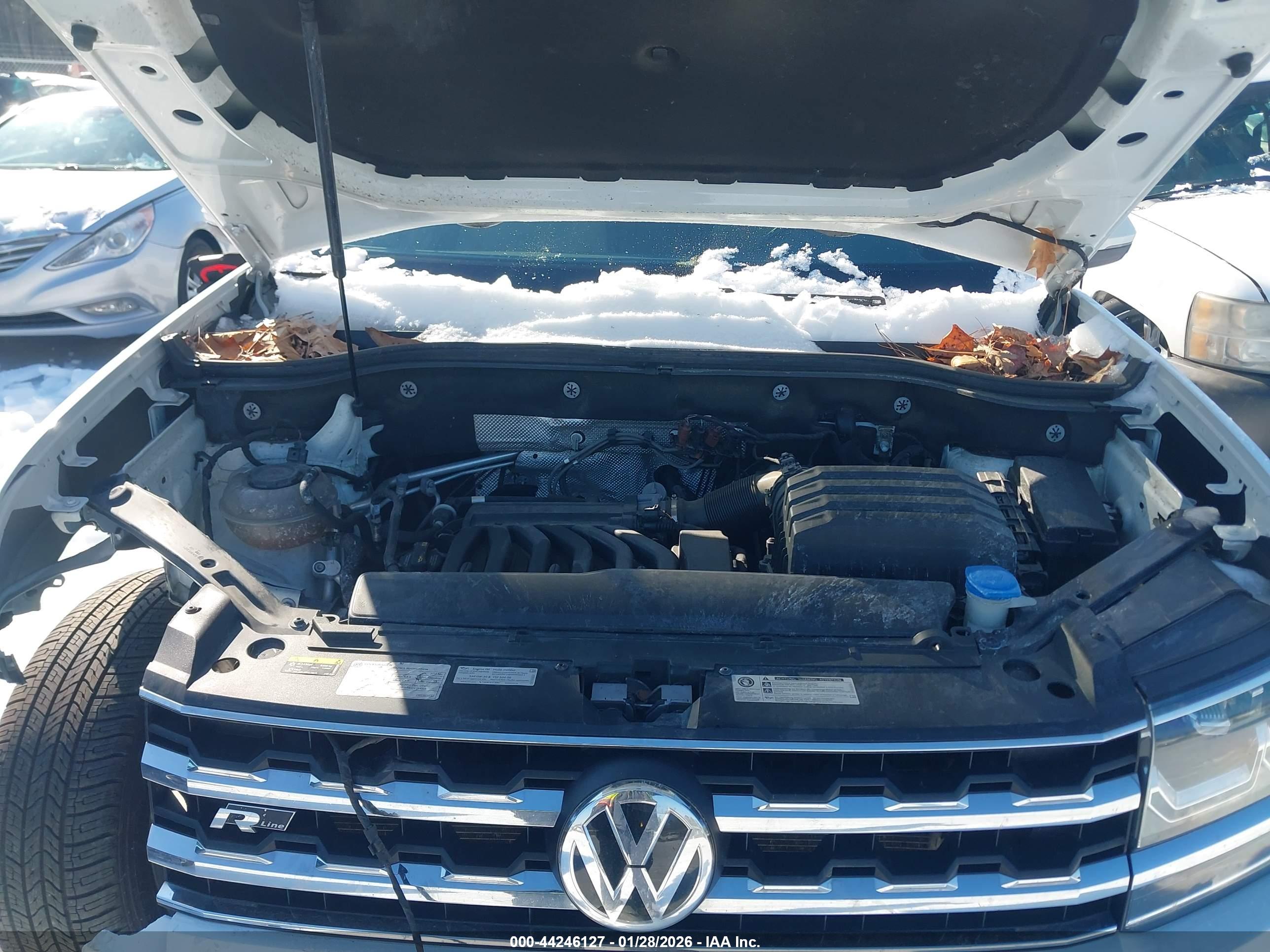 VOLKSWAGEN ATLAS image 10