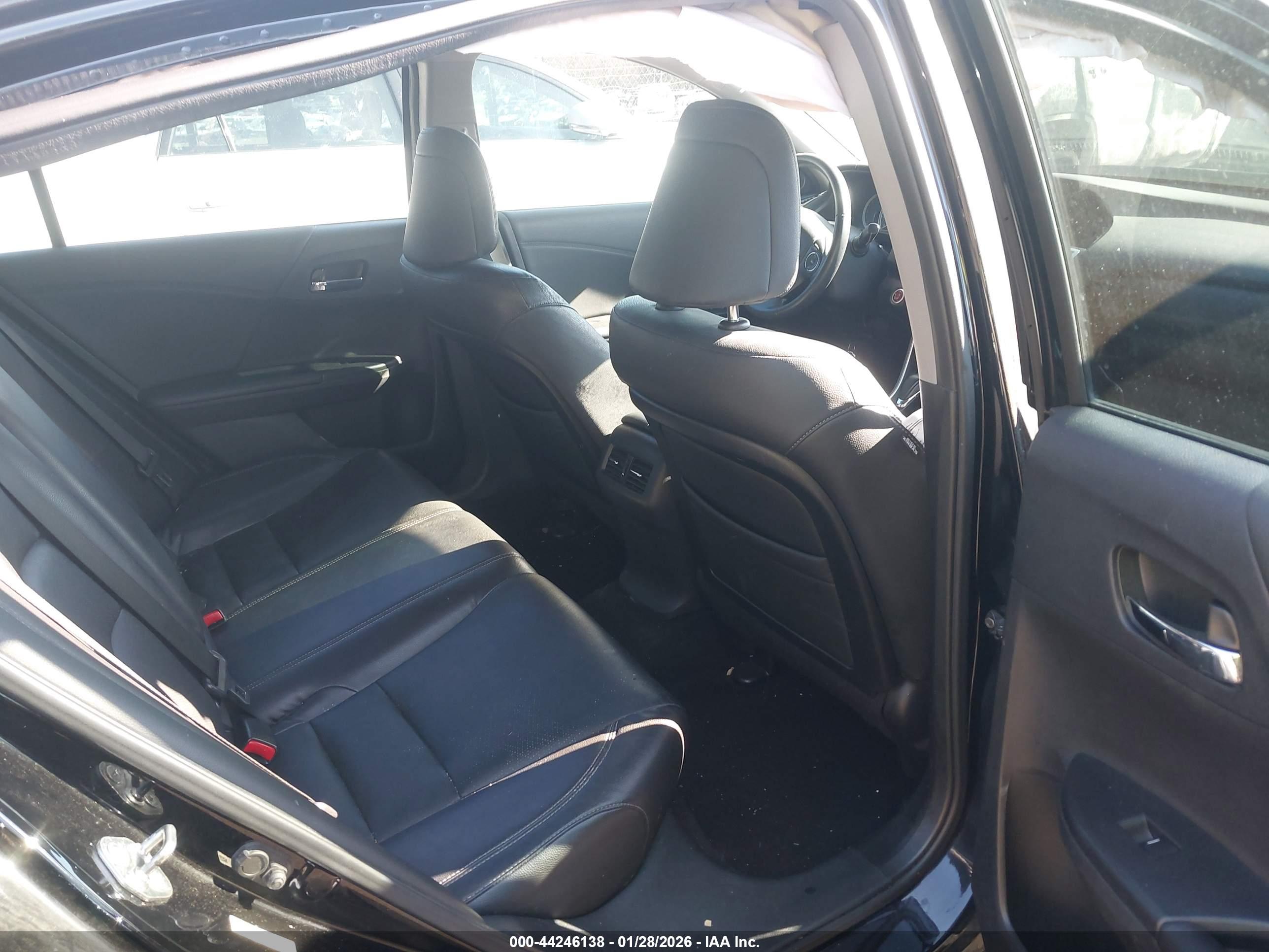 HONDA ACCORD image 8