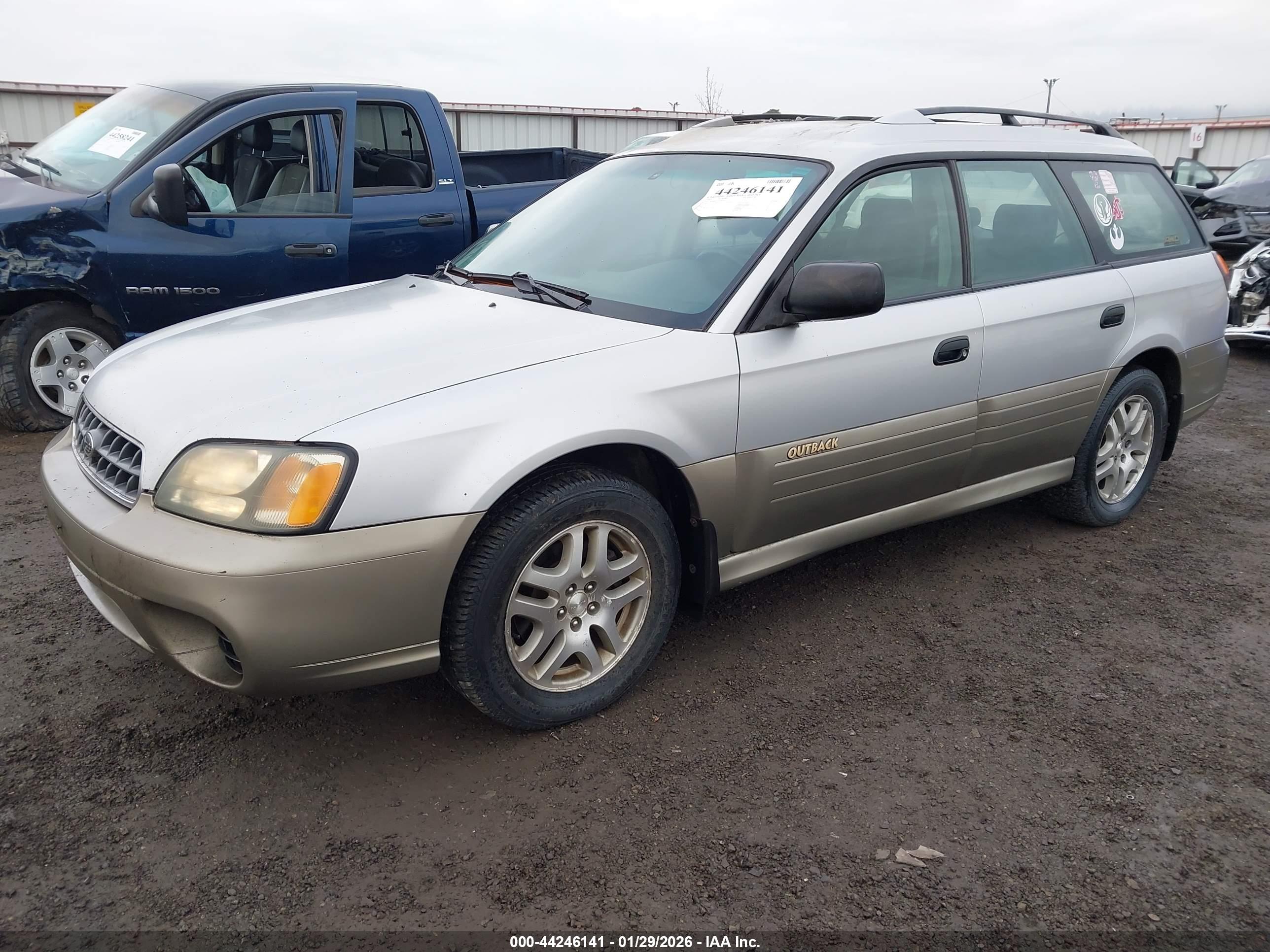 SUBARU OUTBACK image 2