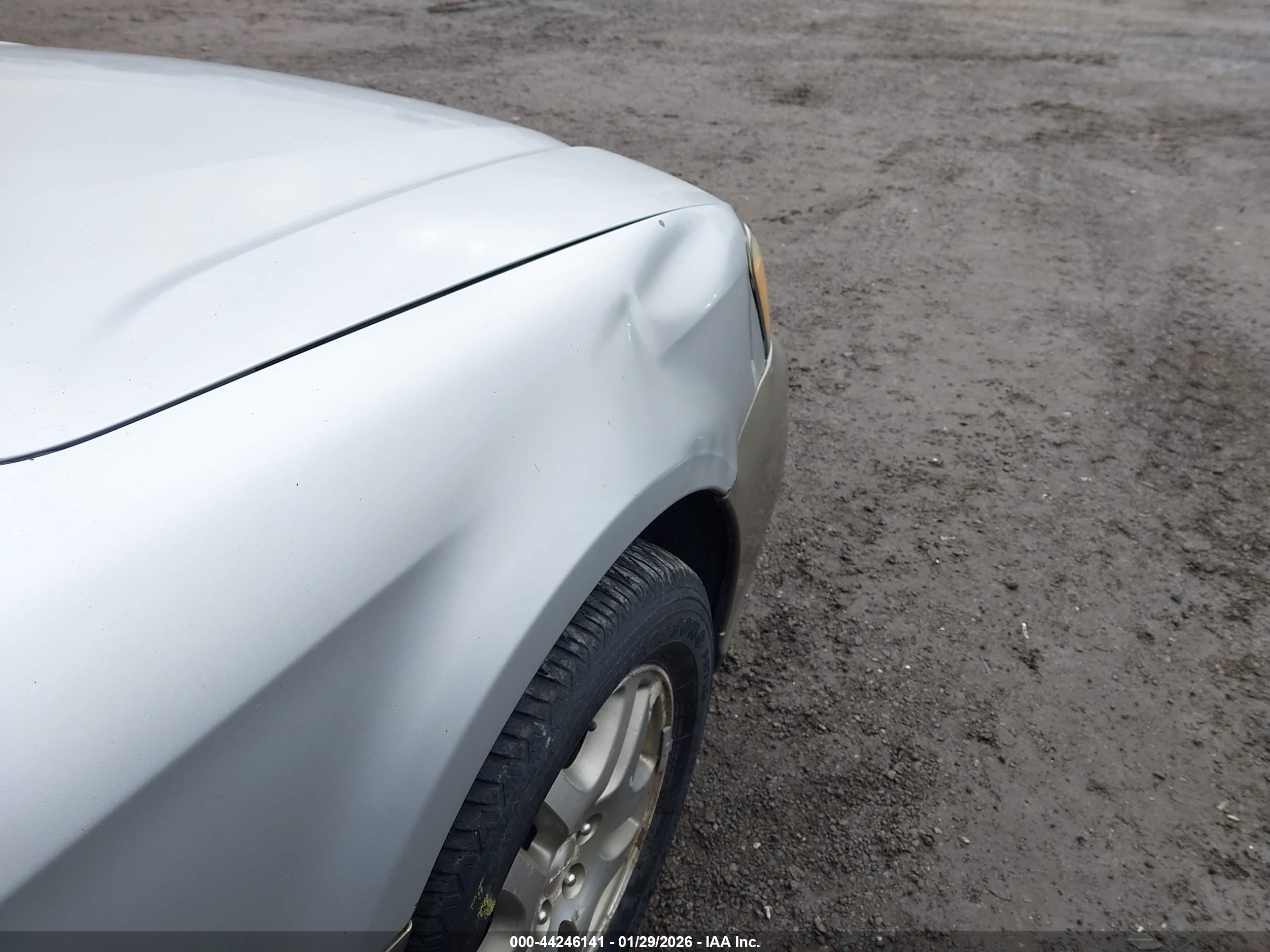 SUBARU OUTBACK image 6