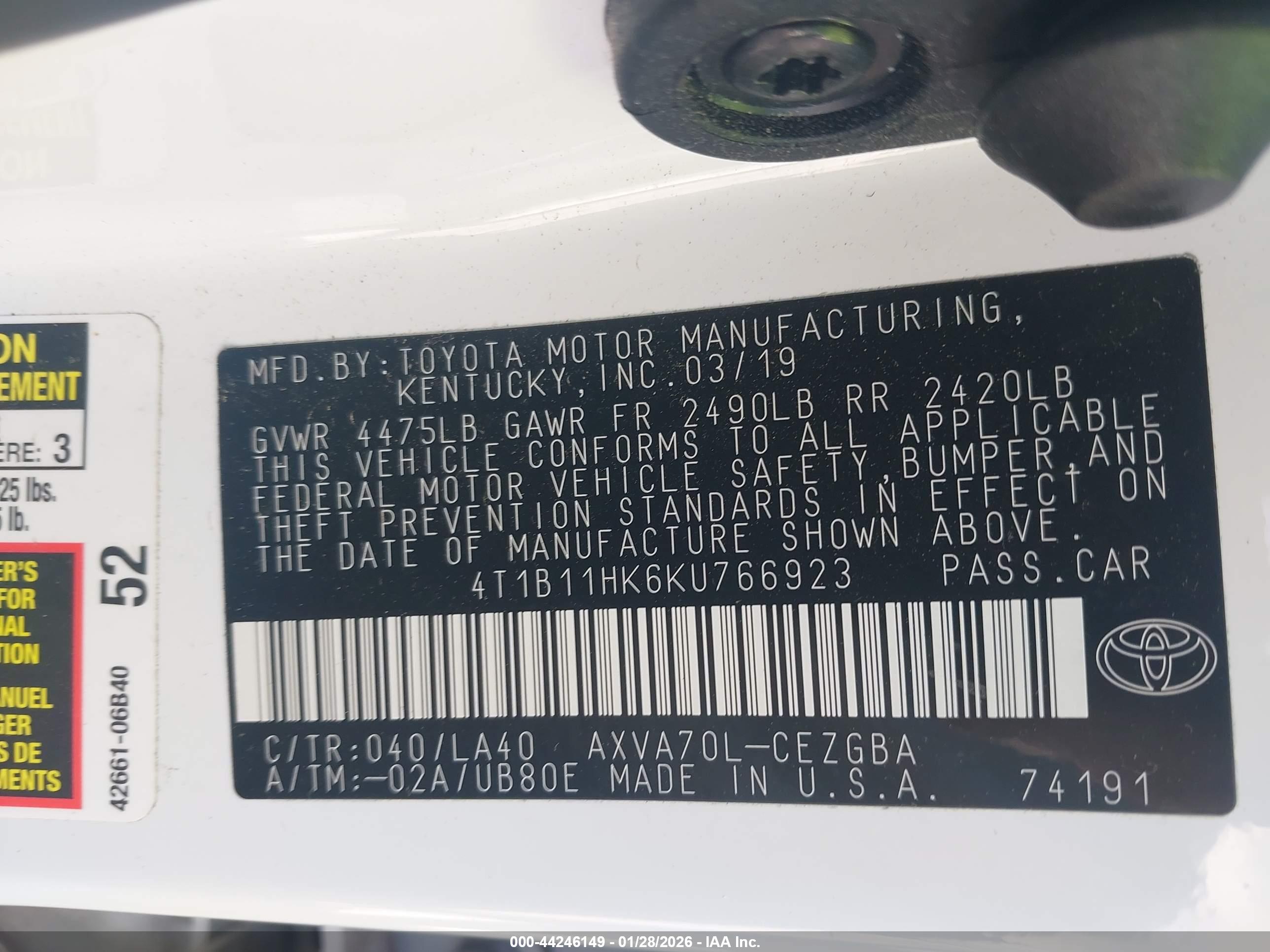 TOYOTA CAMRY image 9