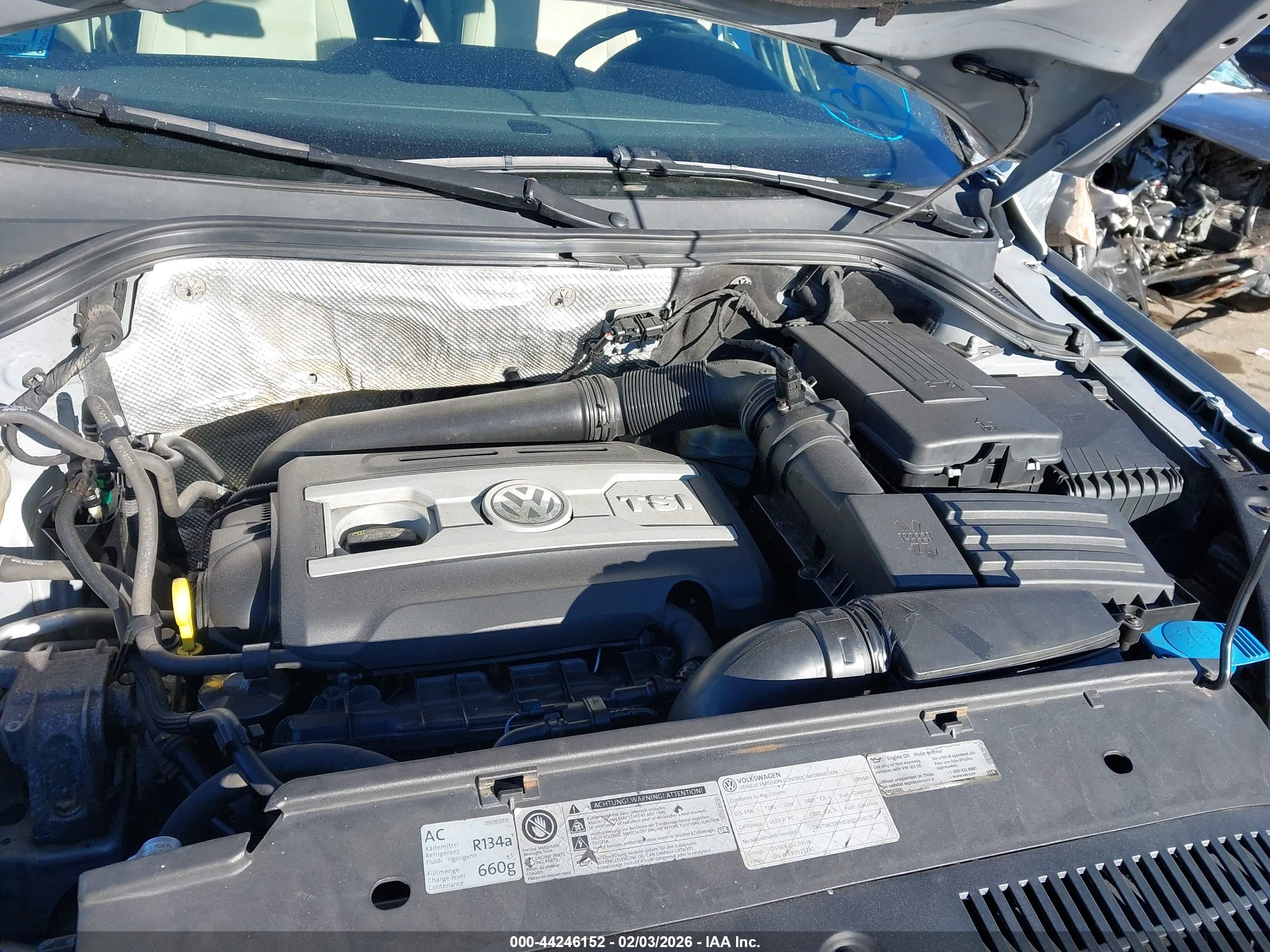 VOLKSWAGEN TIGUAN image 10