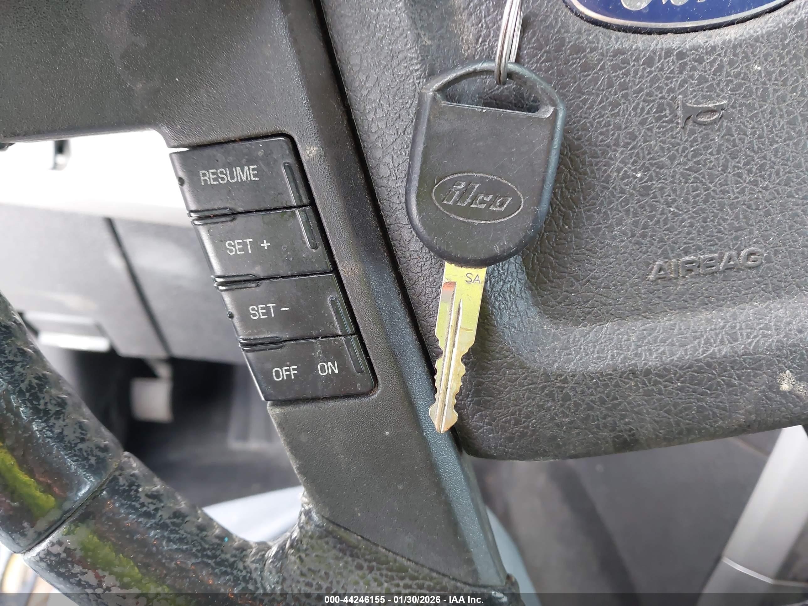 FORD F-150 image 11