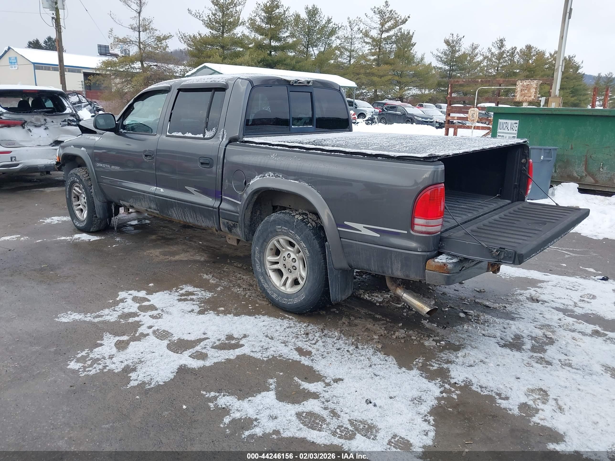 DODGE DAKOTA image 3