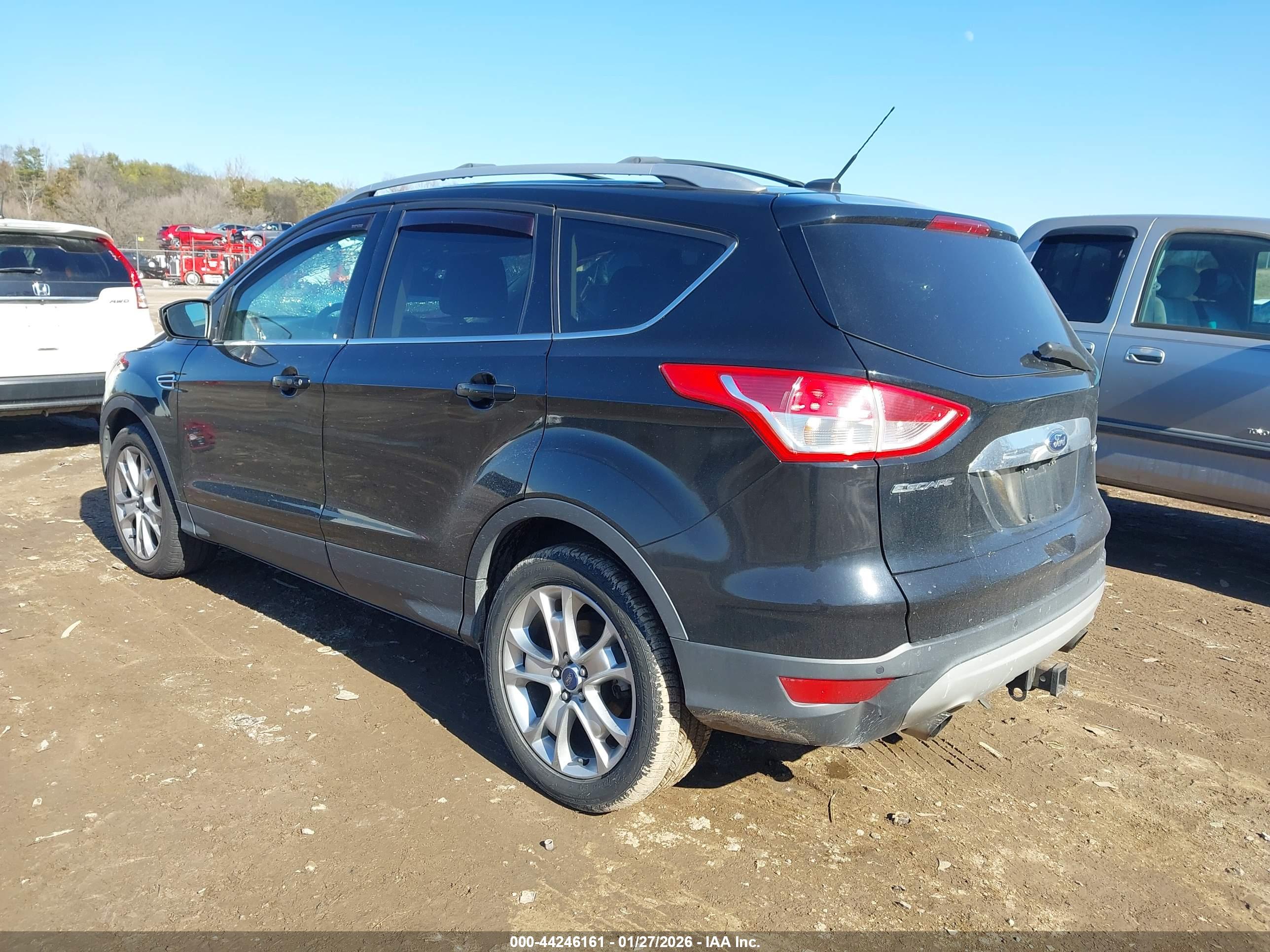FORD ESCAPE image 3