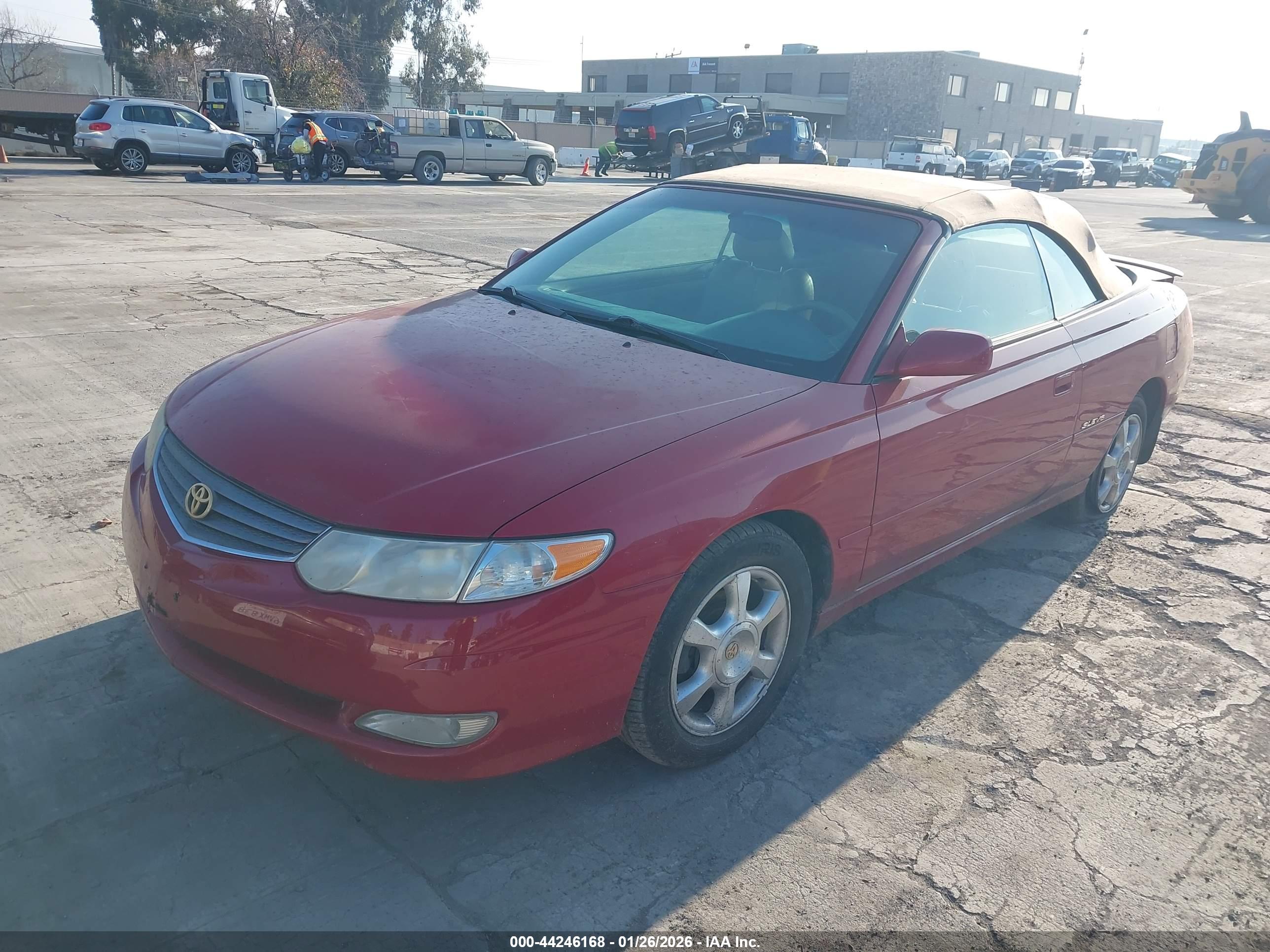 TOYOTA CAMRY image 2