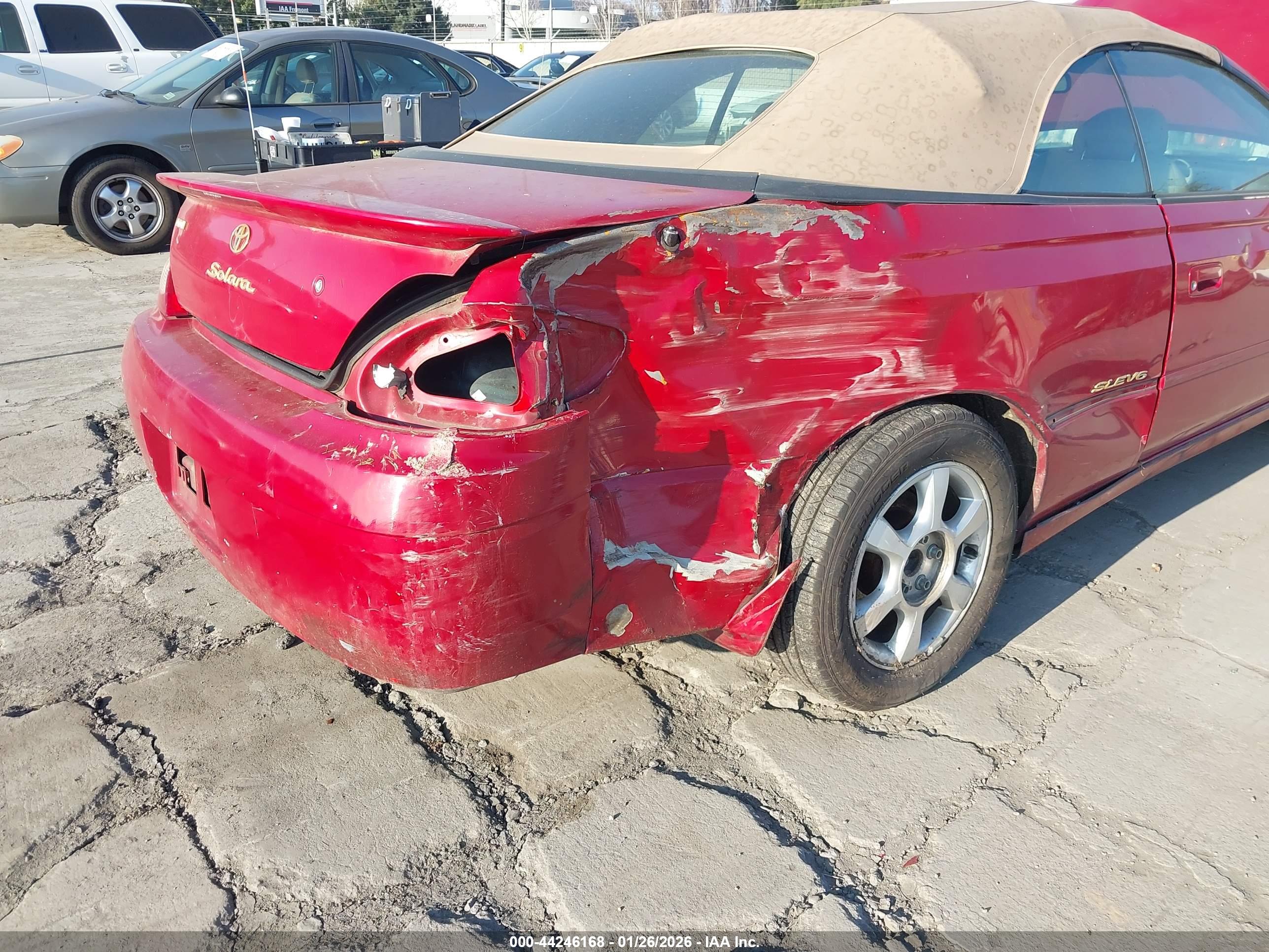 TOYOTA CAMRY image 6