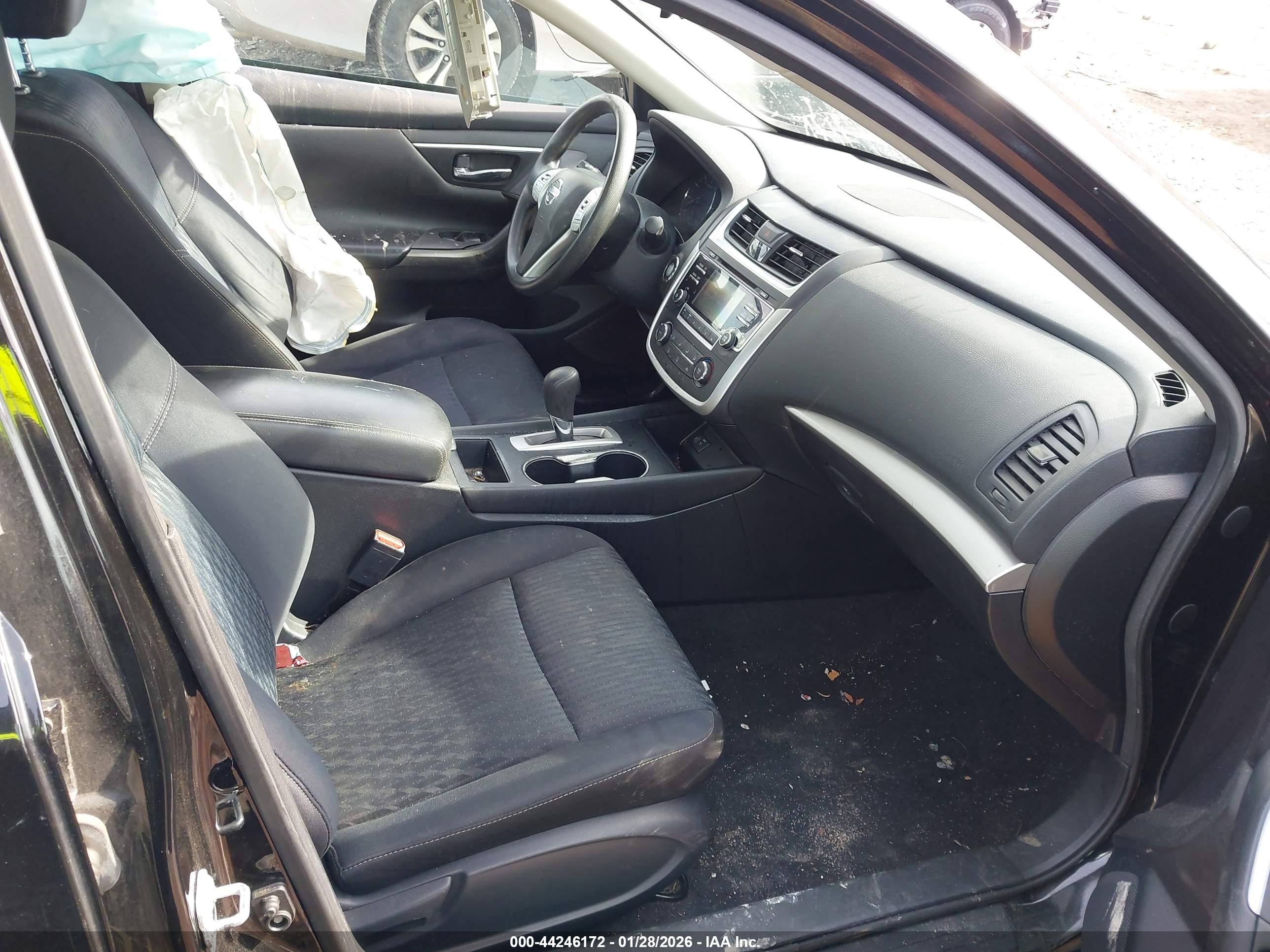 NISSAN ALTIMA image 5