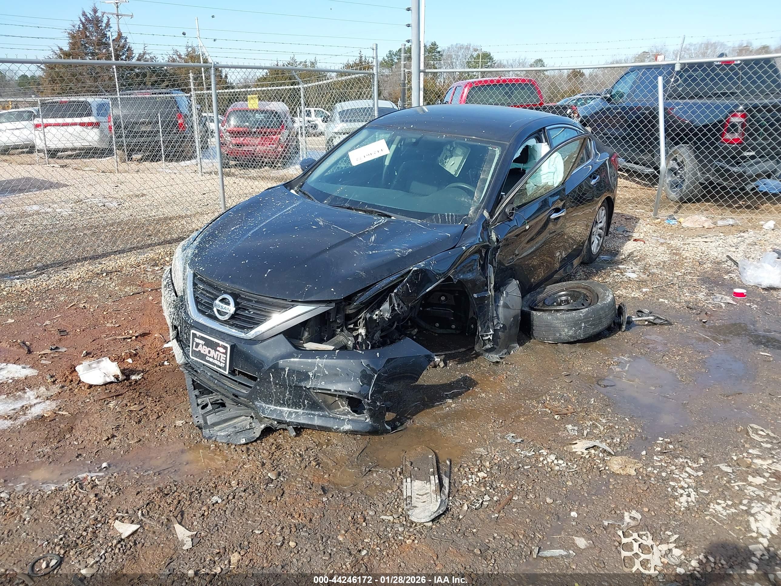 NISSAN ALTIMA image 6