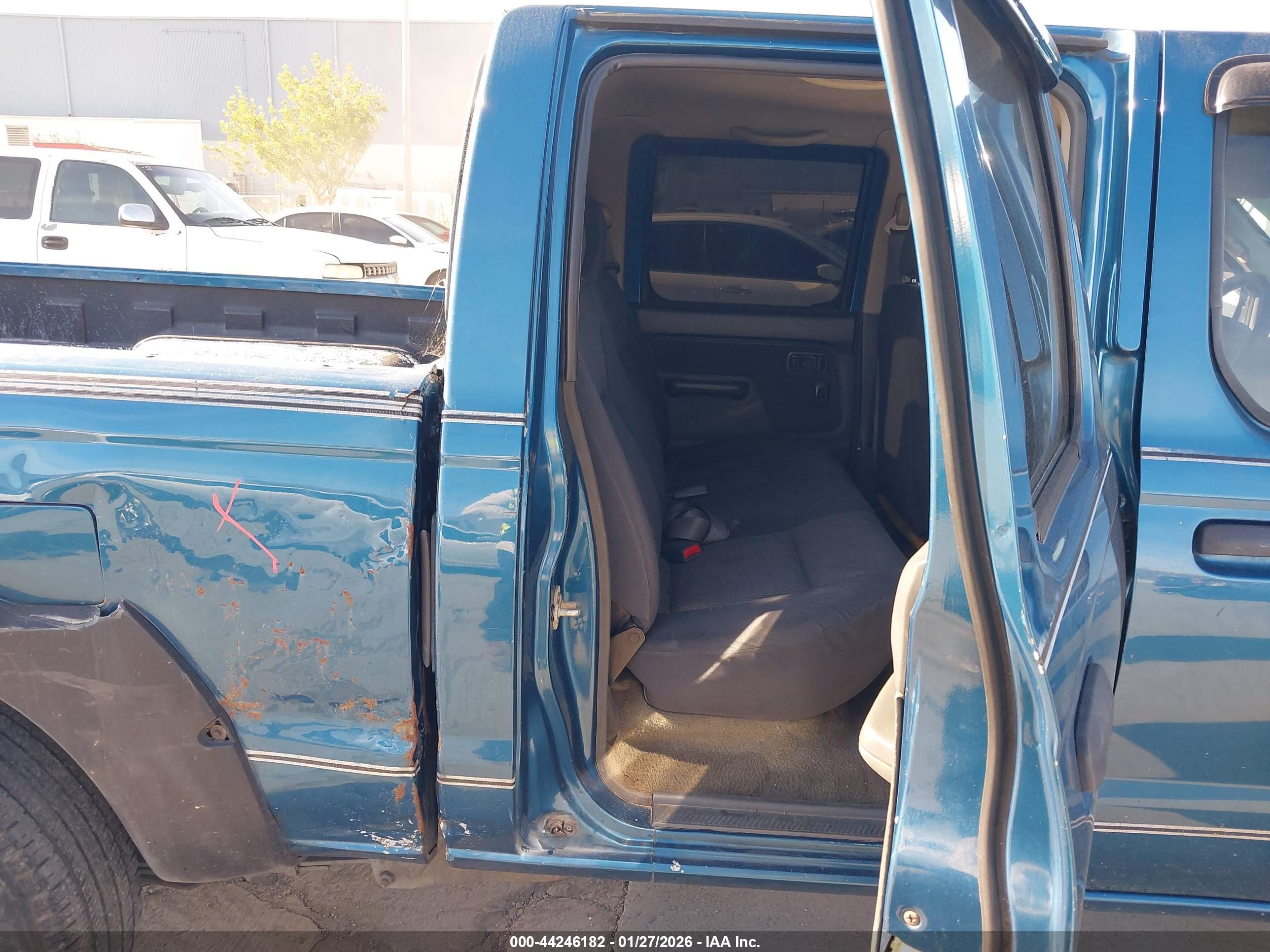 NISSAN FRONTIER image 8
