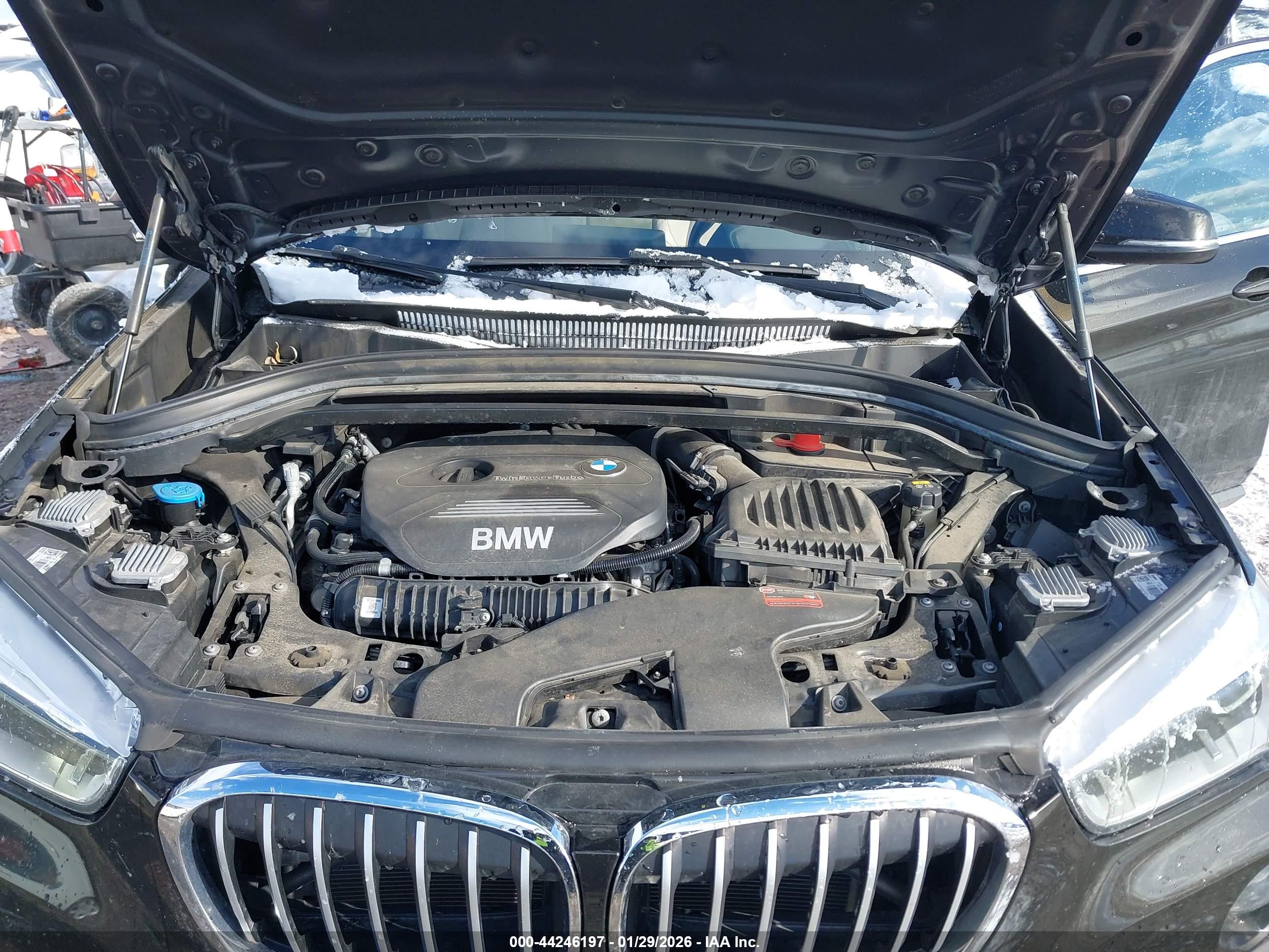 BMW X1 image 10