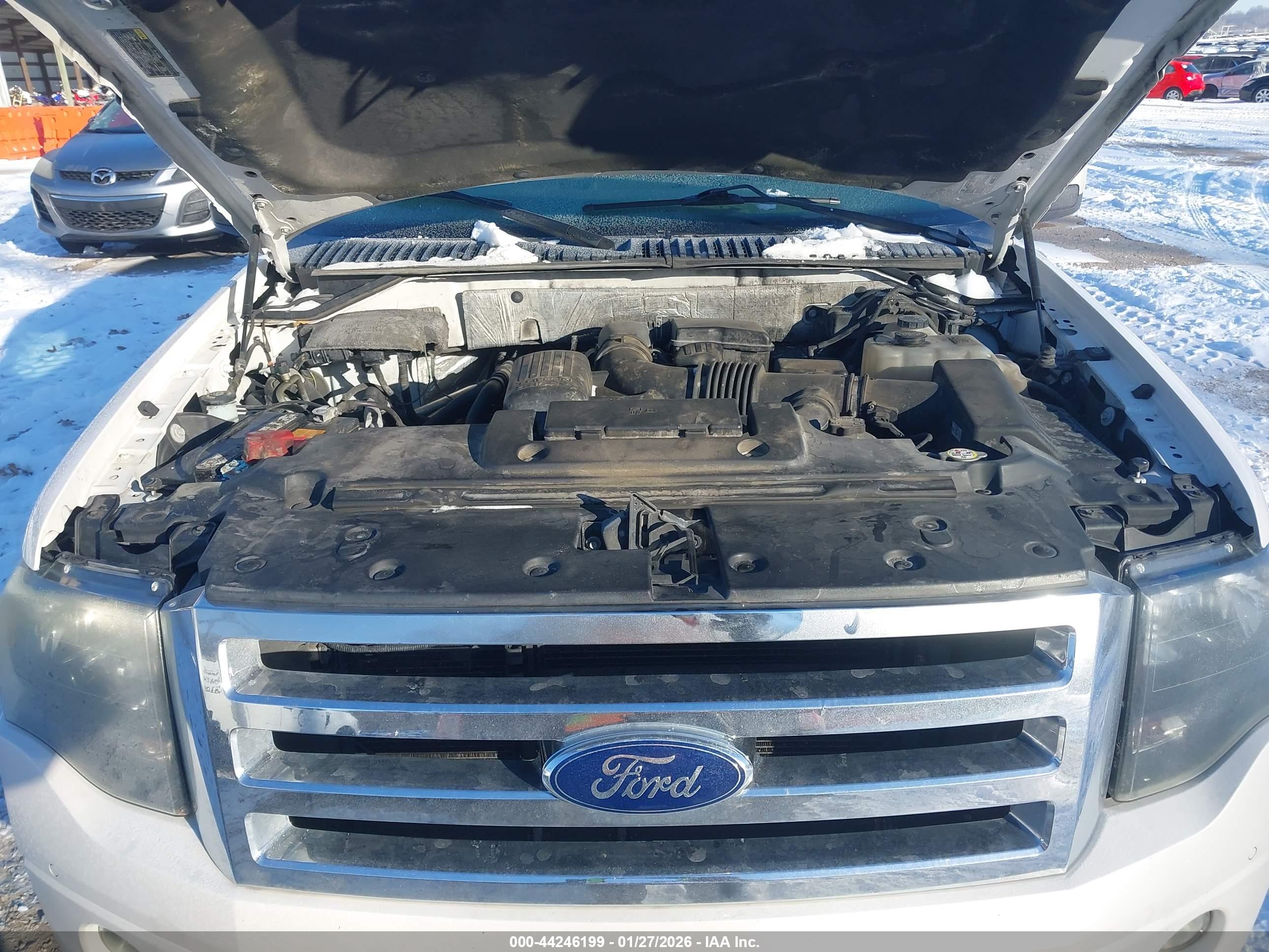 FORD EXPEDITION image 10