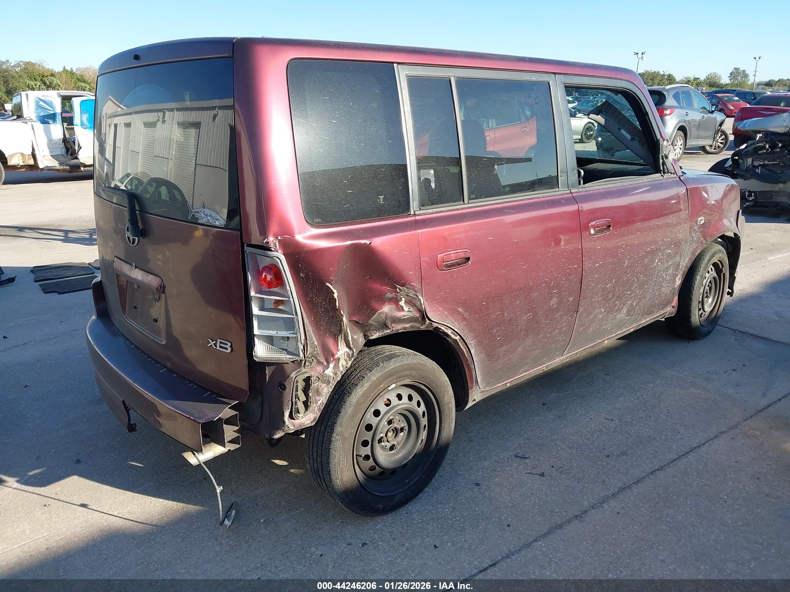 SCION XB image 4