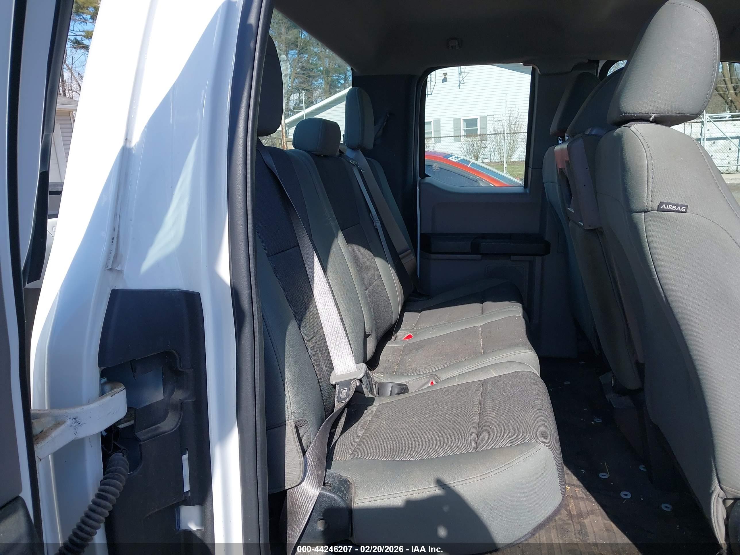FORD F-150 image 8