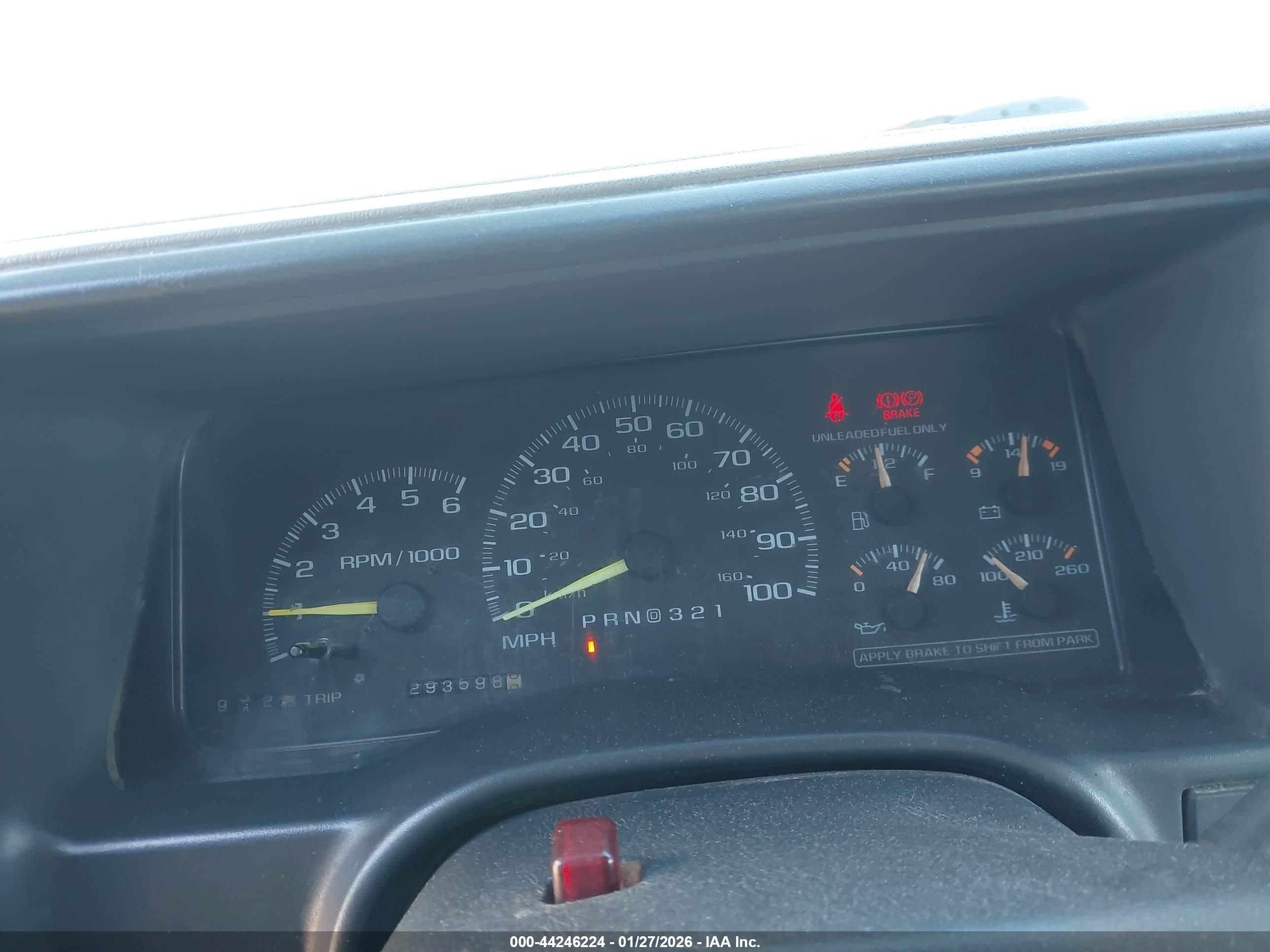 GMC SIERRA image 7