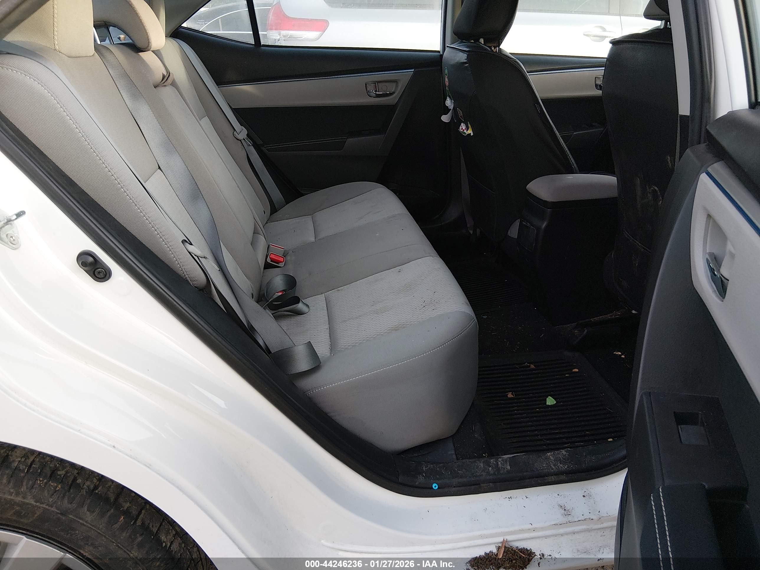 TOYOTA COROLLA image 8