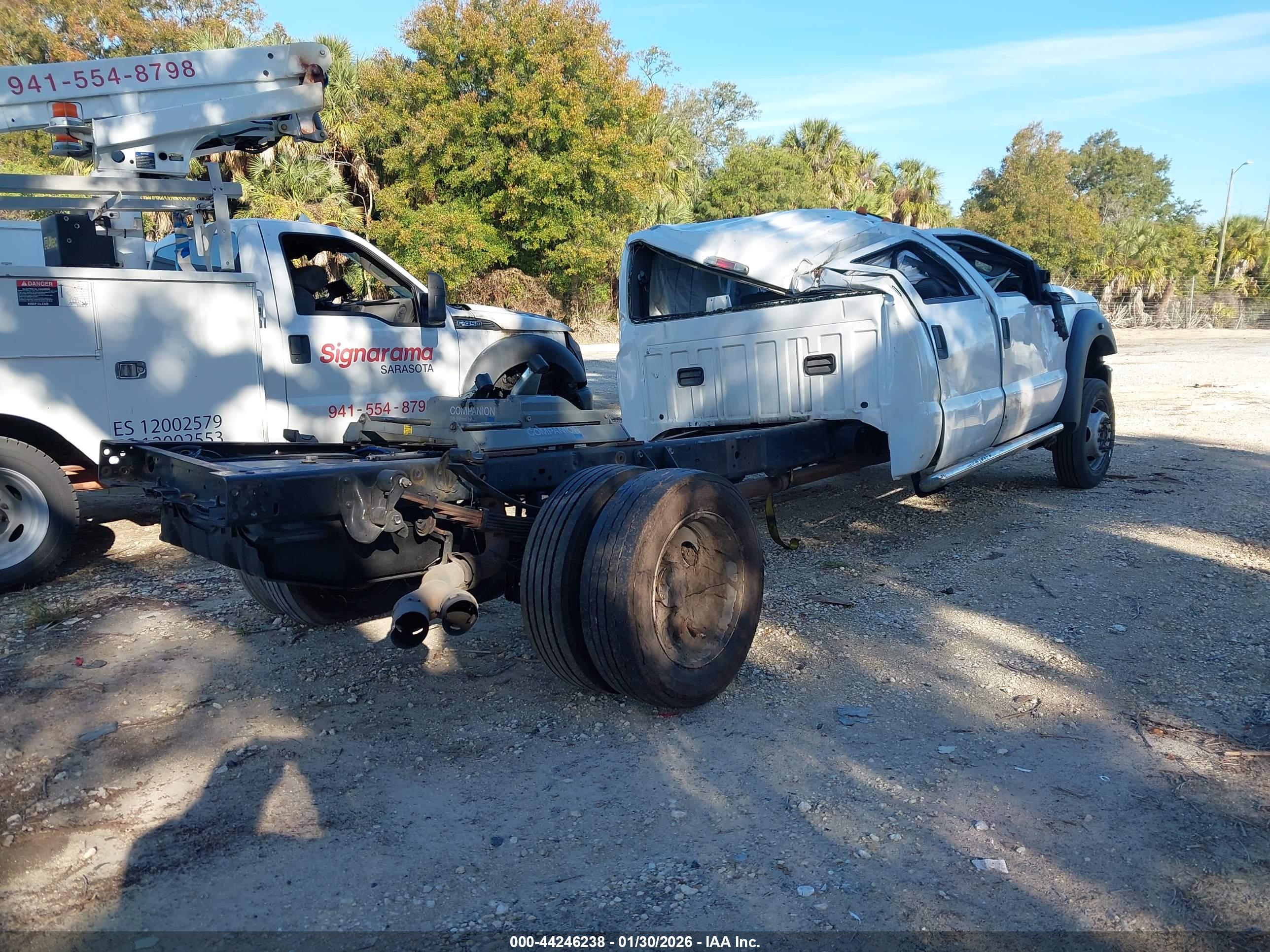 FORD F-450 image 4