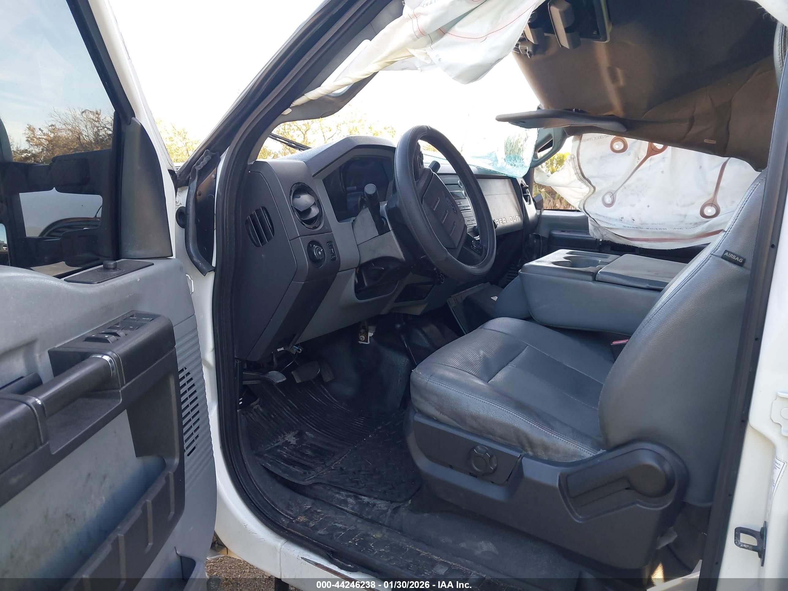 FORD F-450 image 5