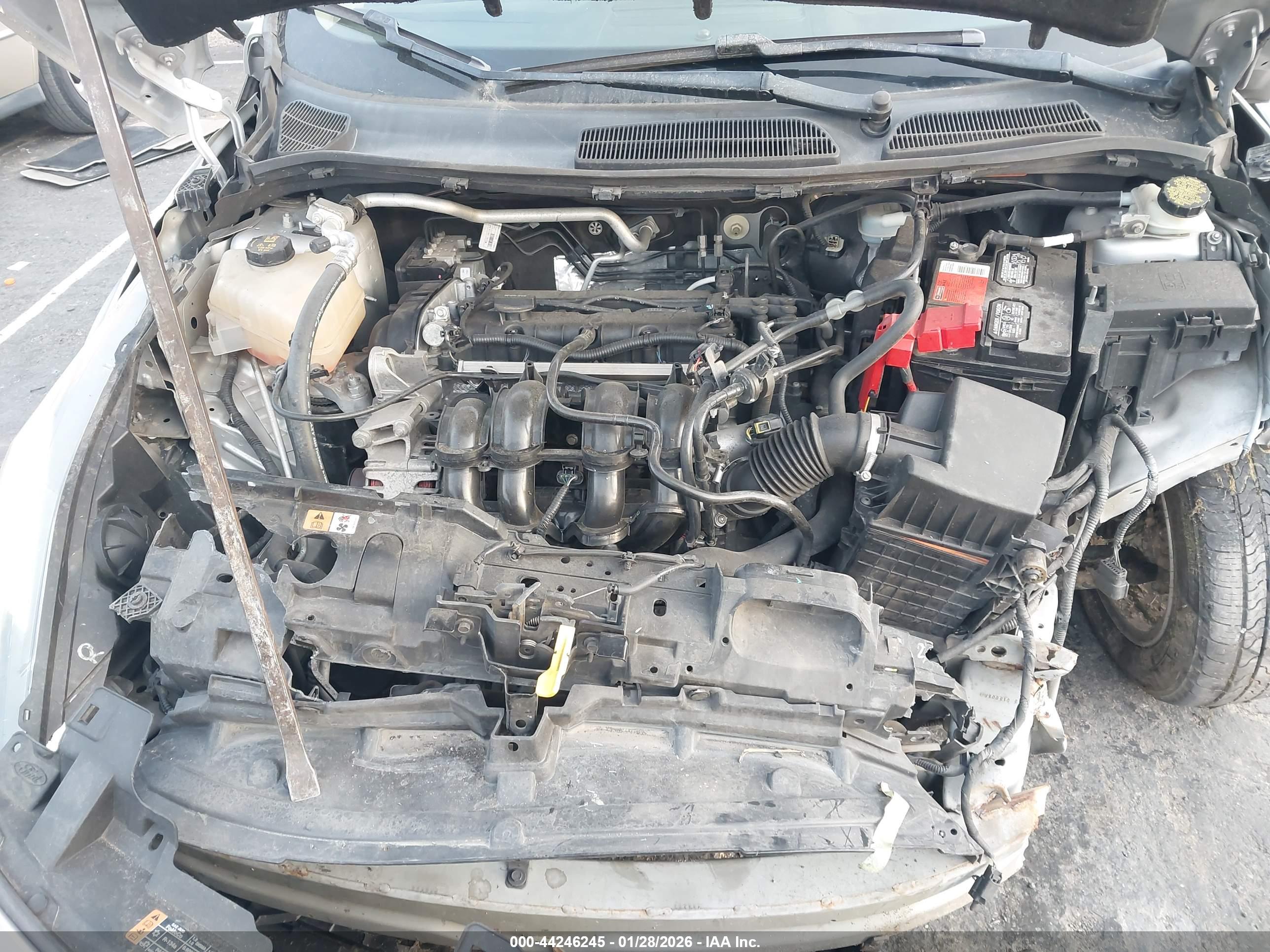 FORD FIESTA image 10