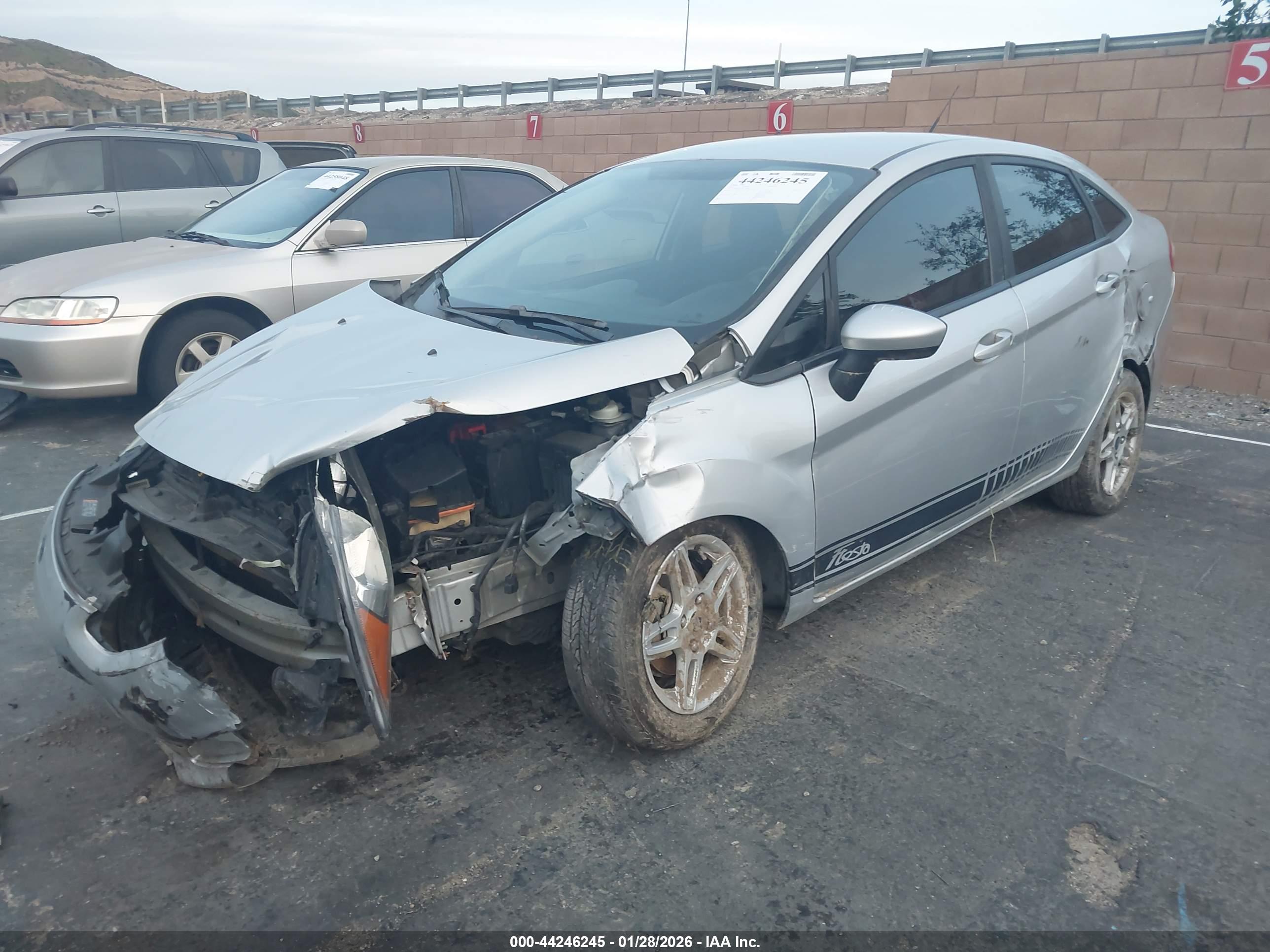 FORD FIESTA image 2