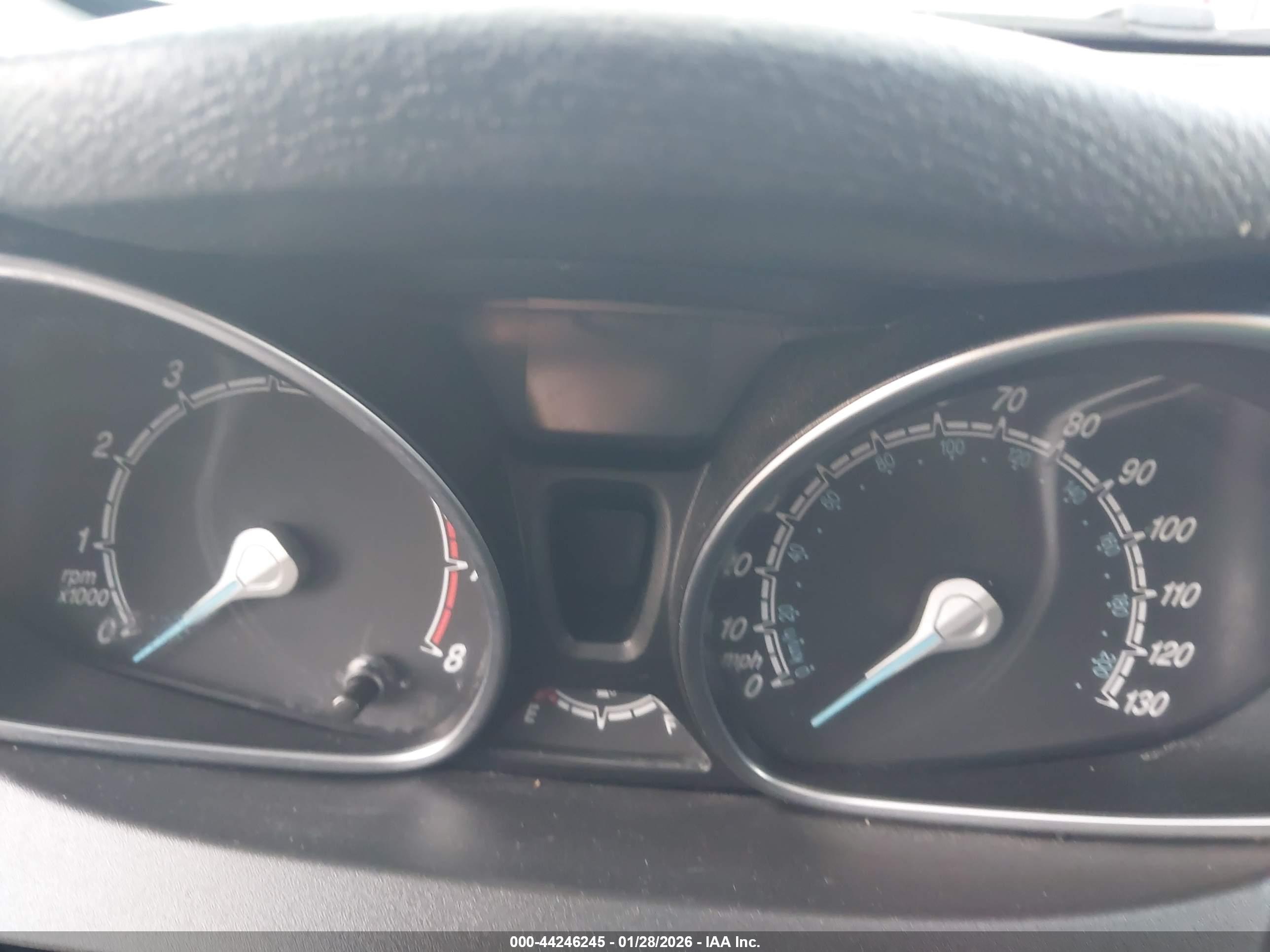 FORD FIESTA image 7
