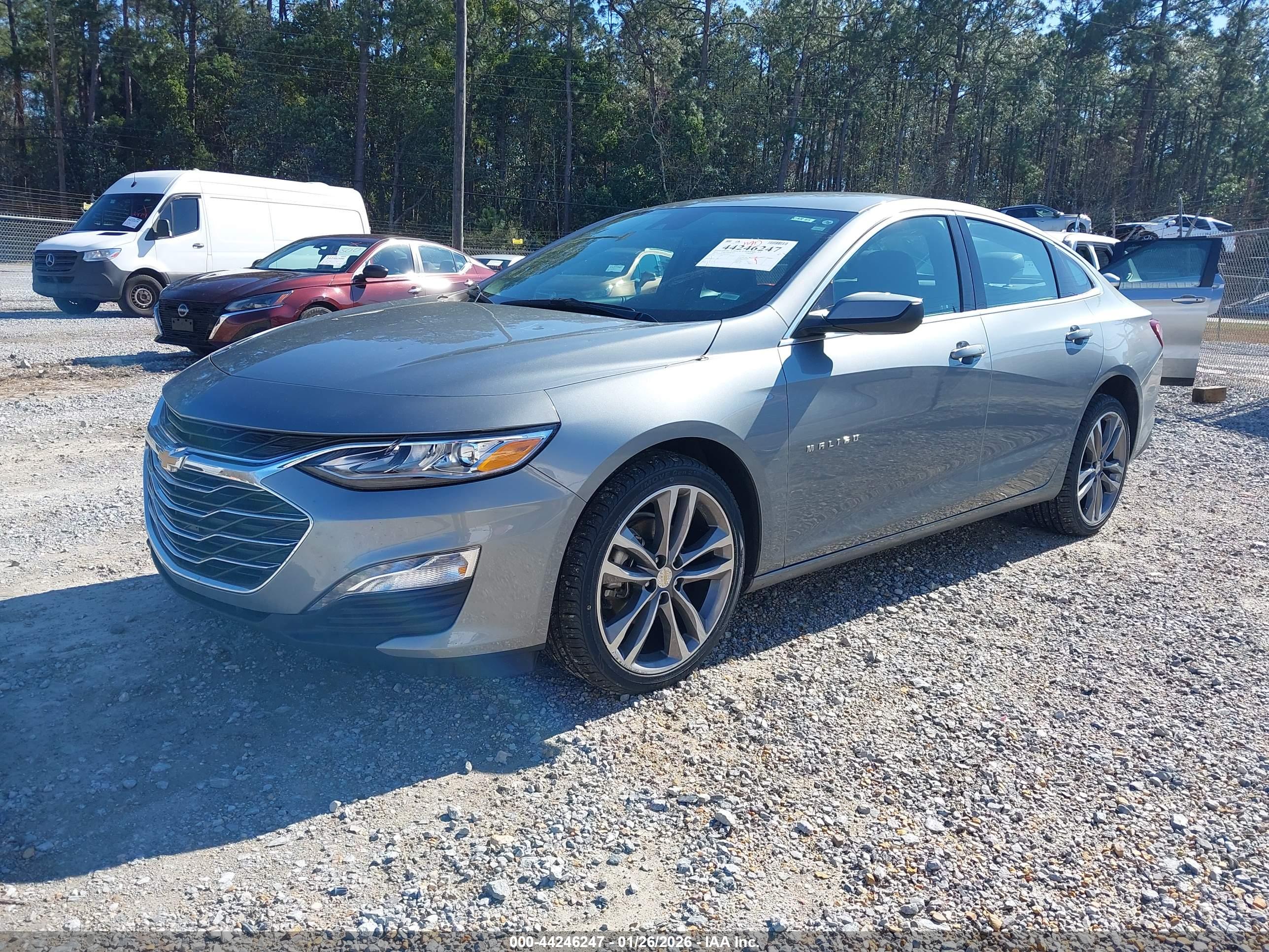 CHEVROLET MALIBU image 2