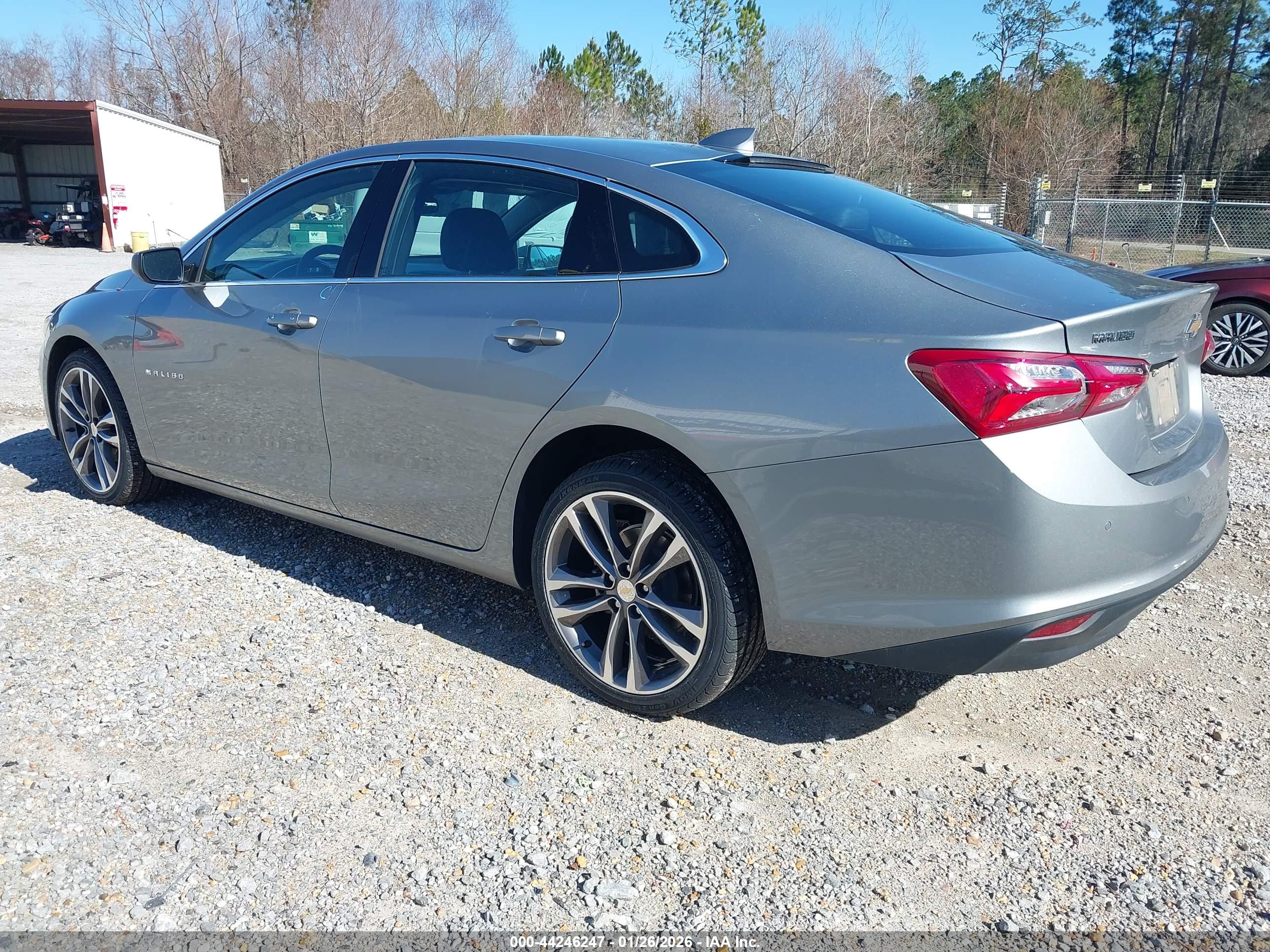 CHEVROLET MALIBU image 3
