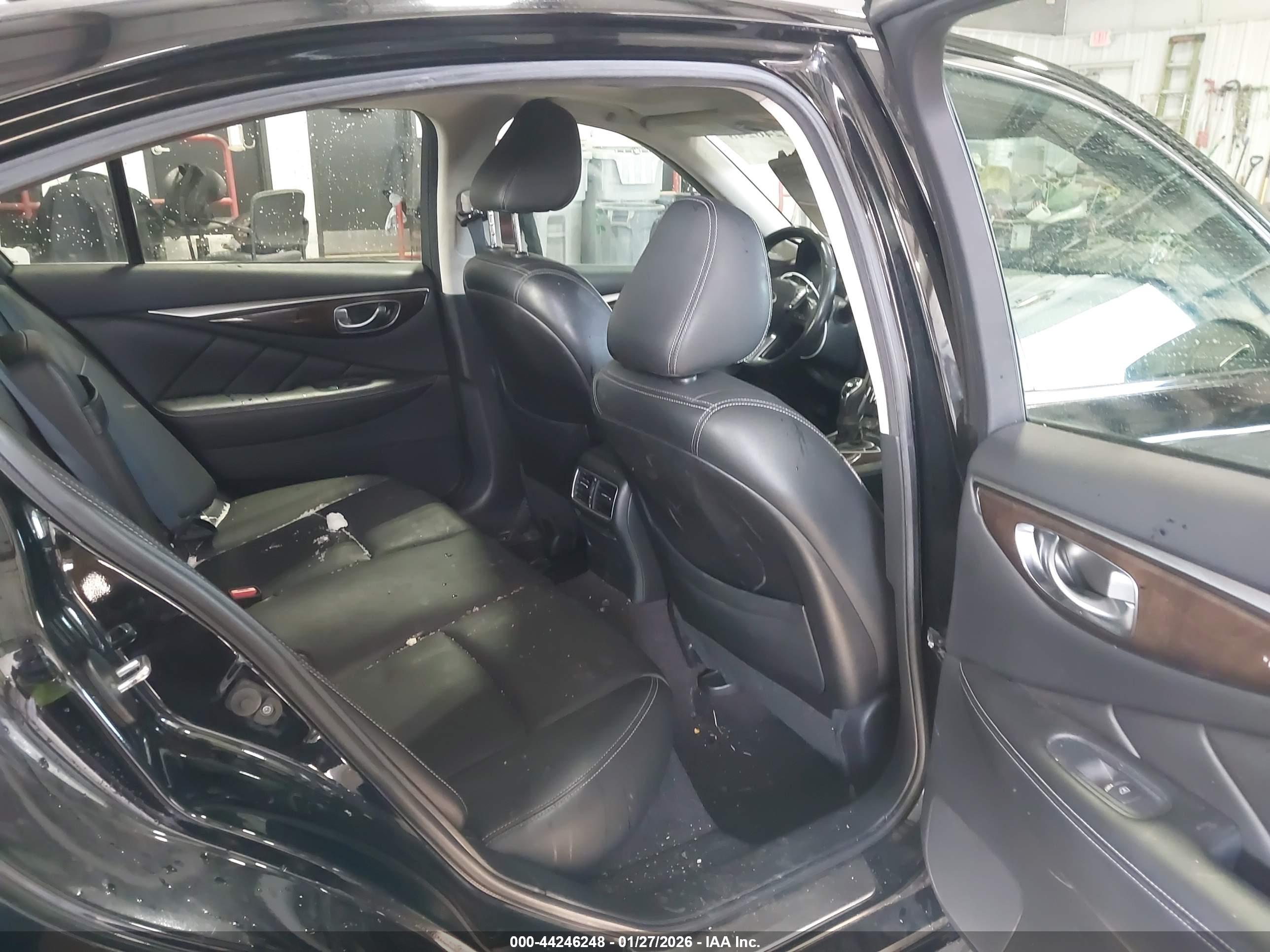 INFINITI Q50 image 8
