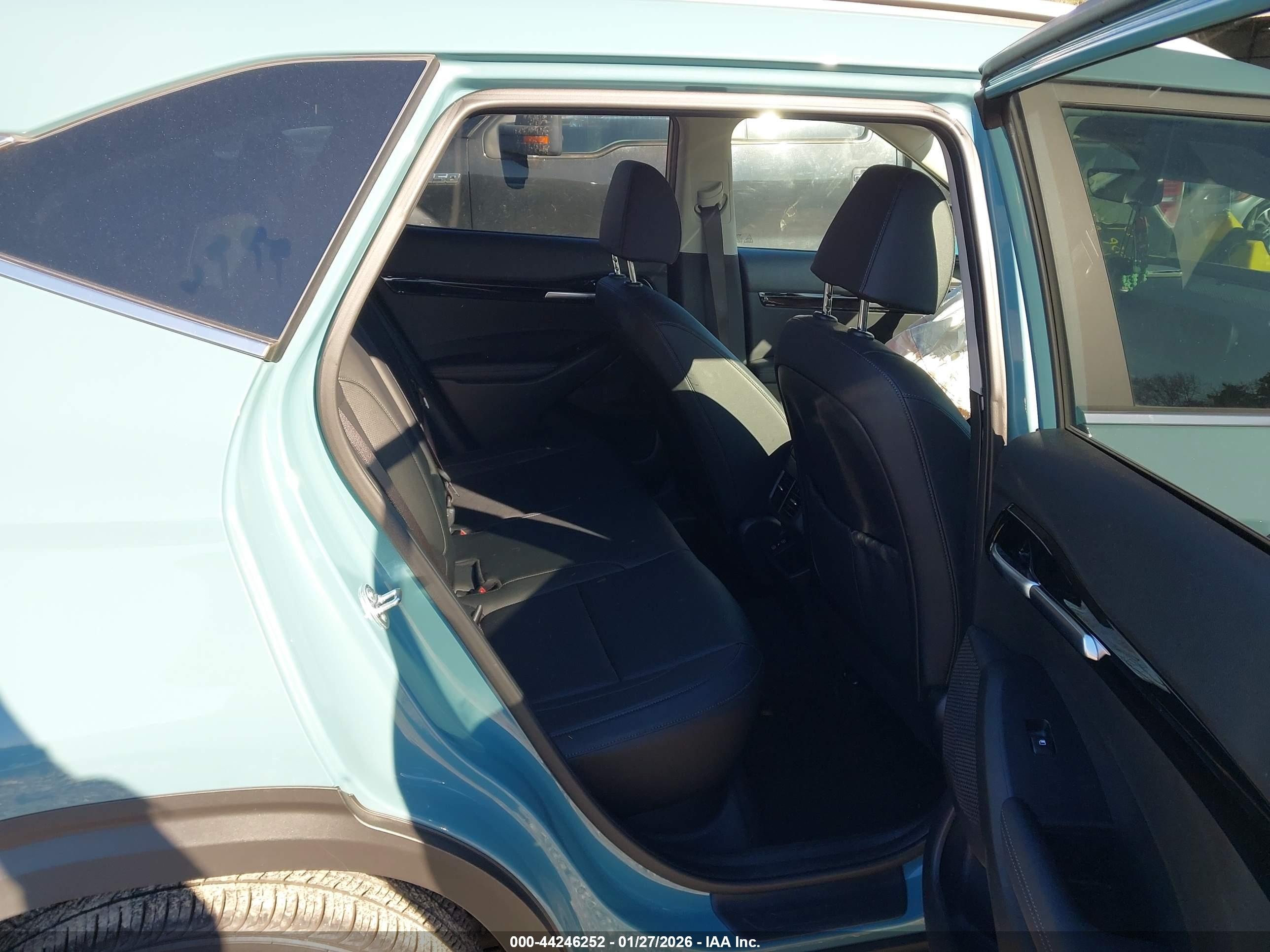 KIA SELTOS image 8
