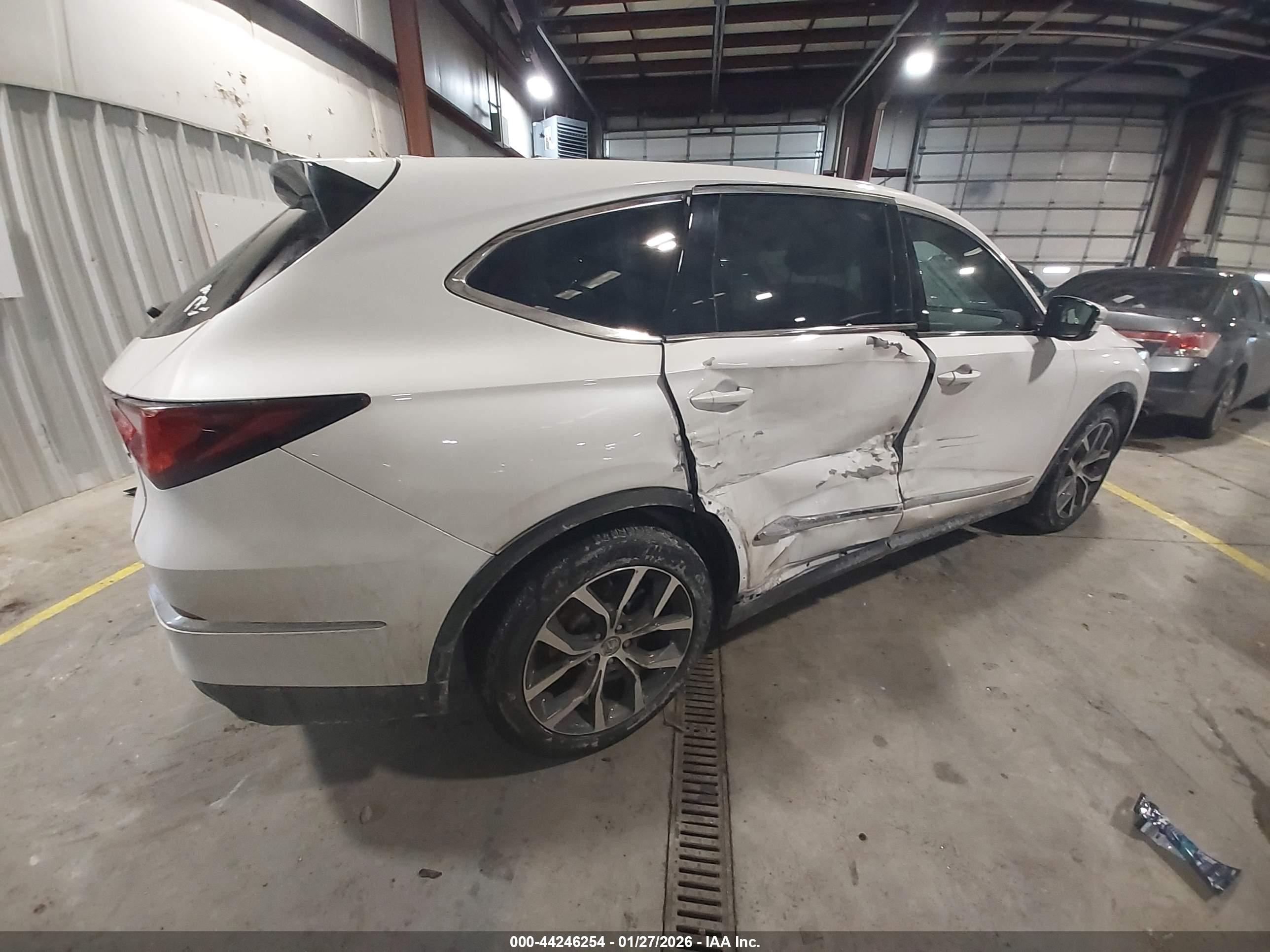 ACURA MDX image 4