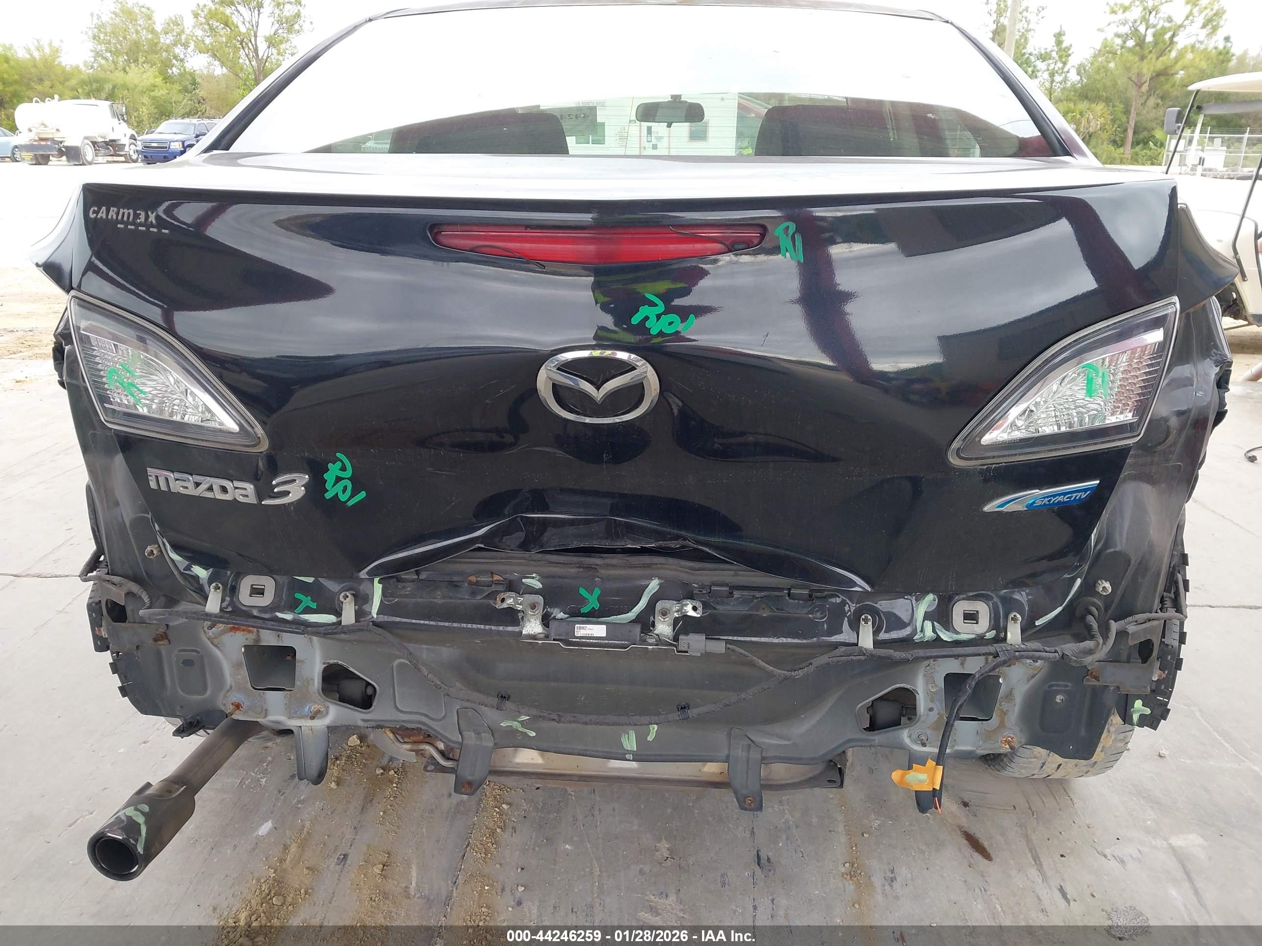 MAZDA MAZDA3 image 6