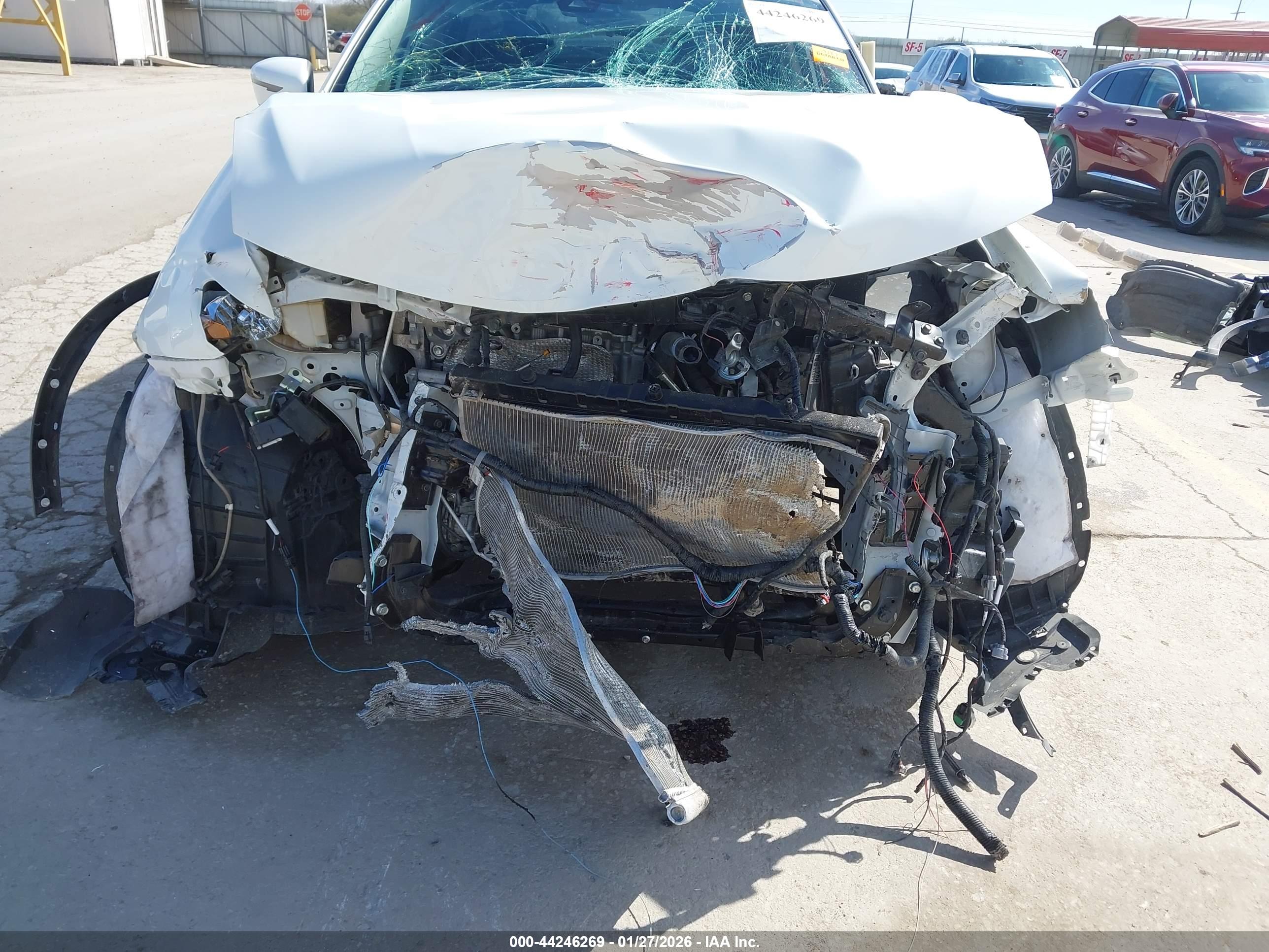 NISSAN ROGUE image 6