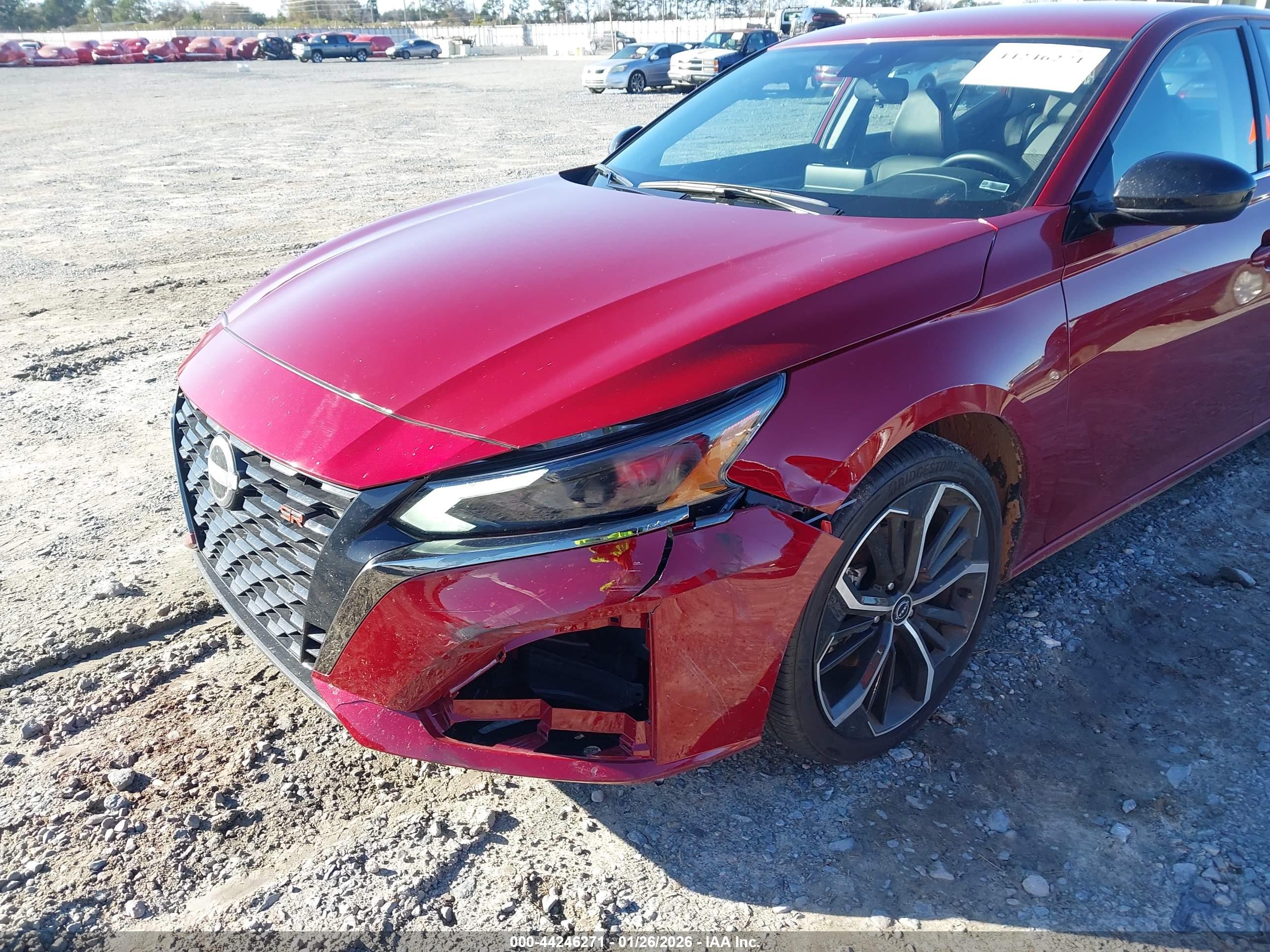 NISSAN ALTIMA image 6